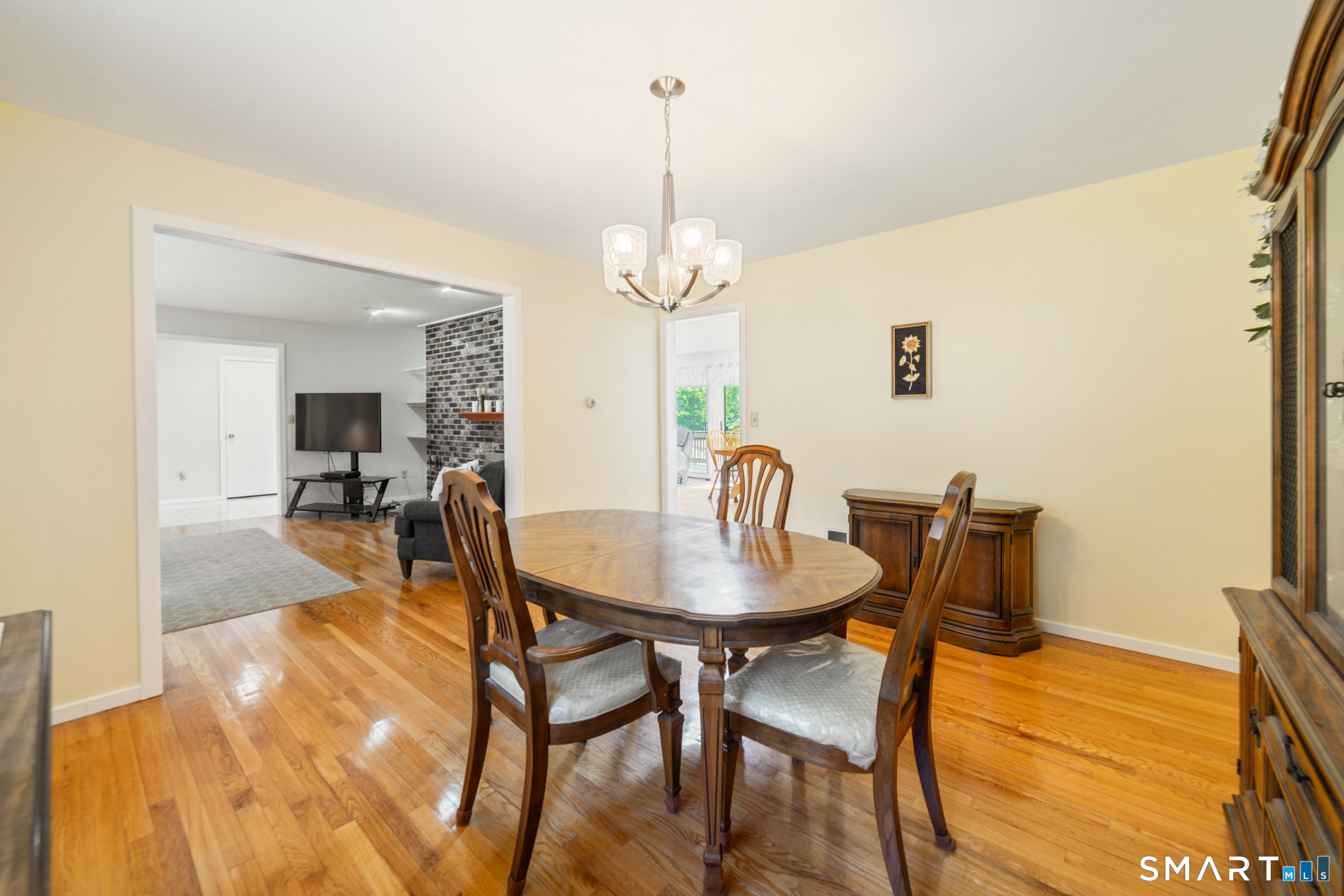 275 Wheelers Farms Road Property Photo 8