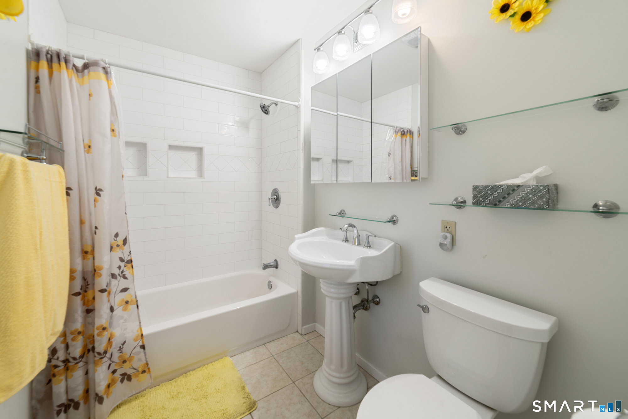 275 Wheelers Farms Road Property Photo 18