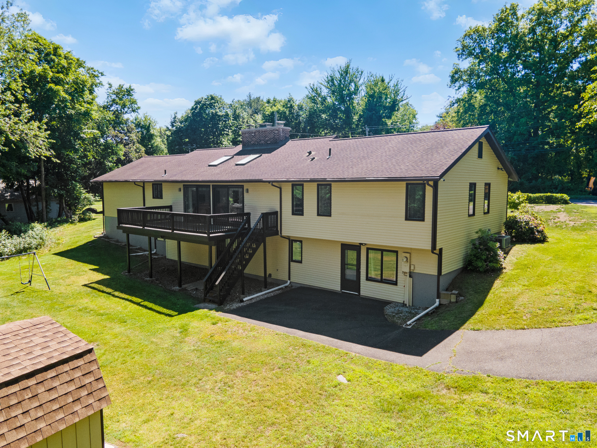 275 Wheelers Farms Road Property Photo 29