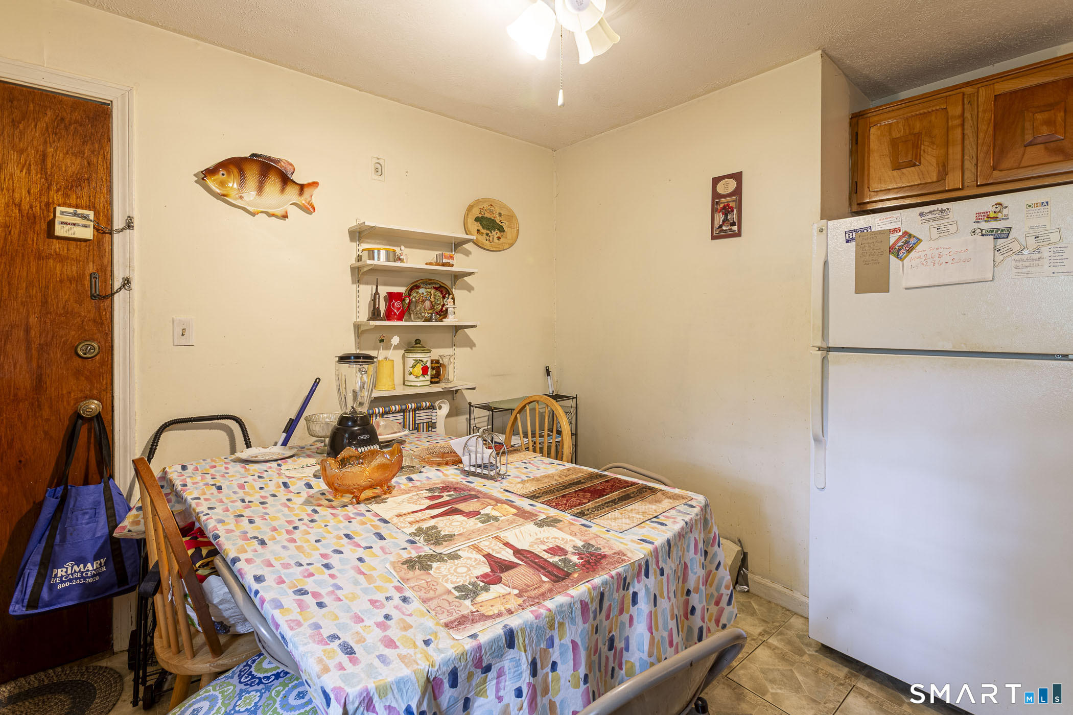 1087 Blue Hills C Avenue Property Photo 17