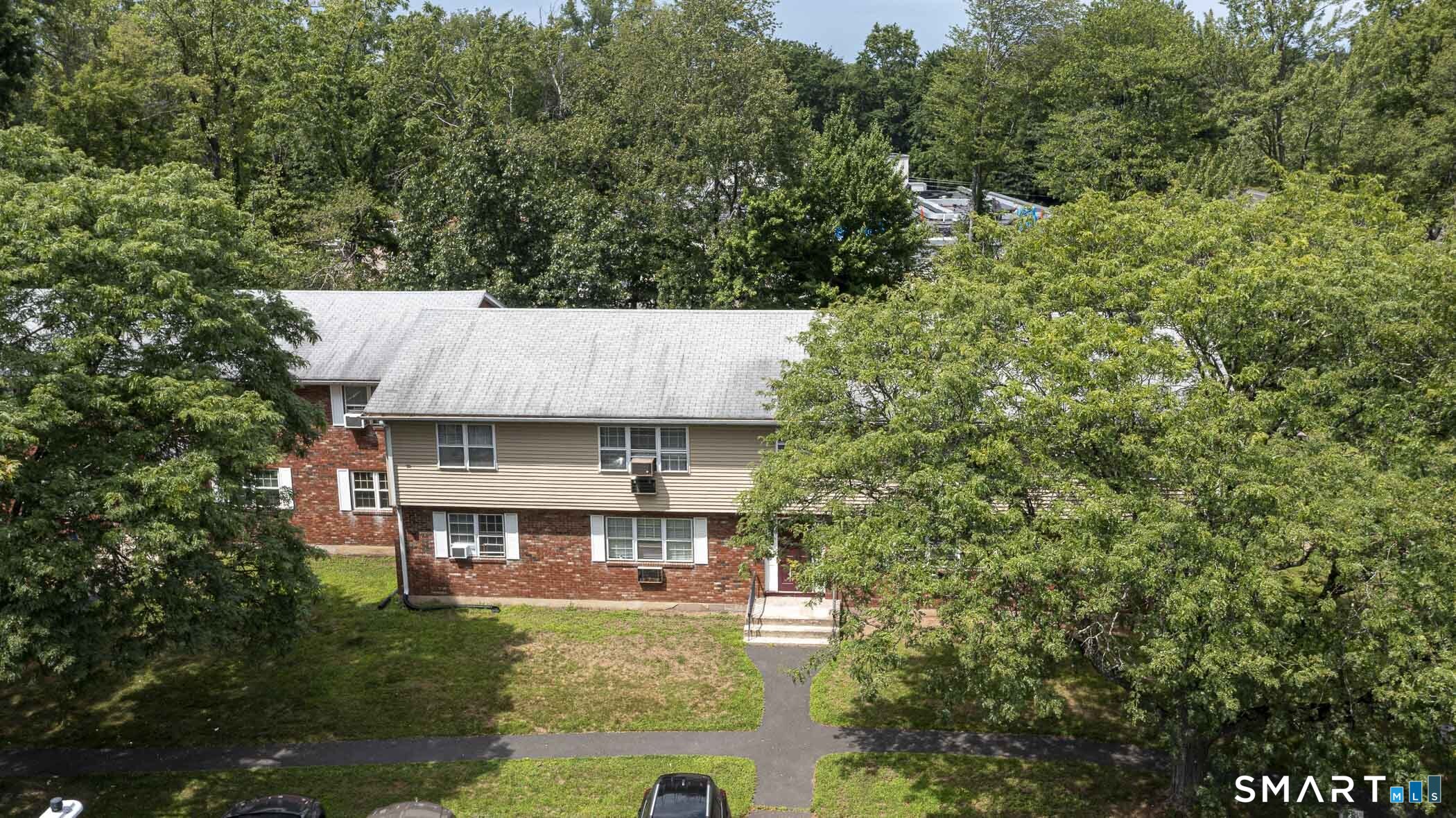 1087 Blue Hills C Avenue Property Photo 26