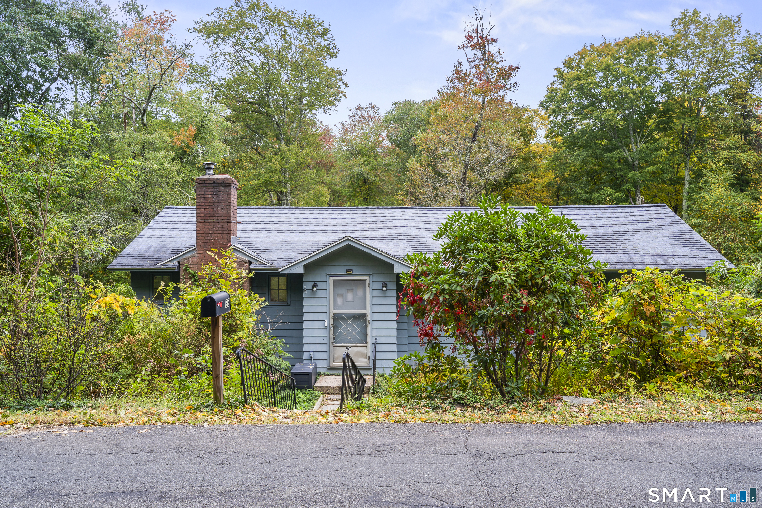 98 Turkey Hill Road Property Photo 2