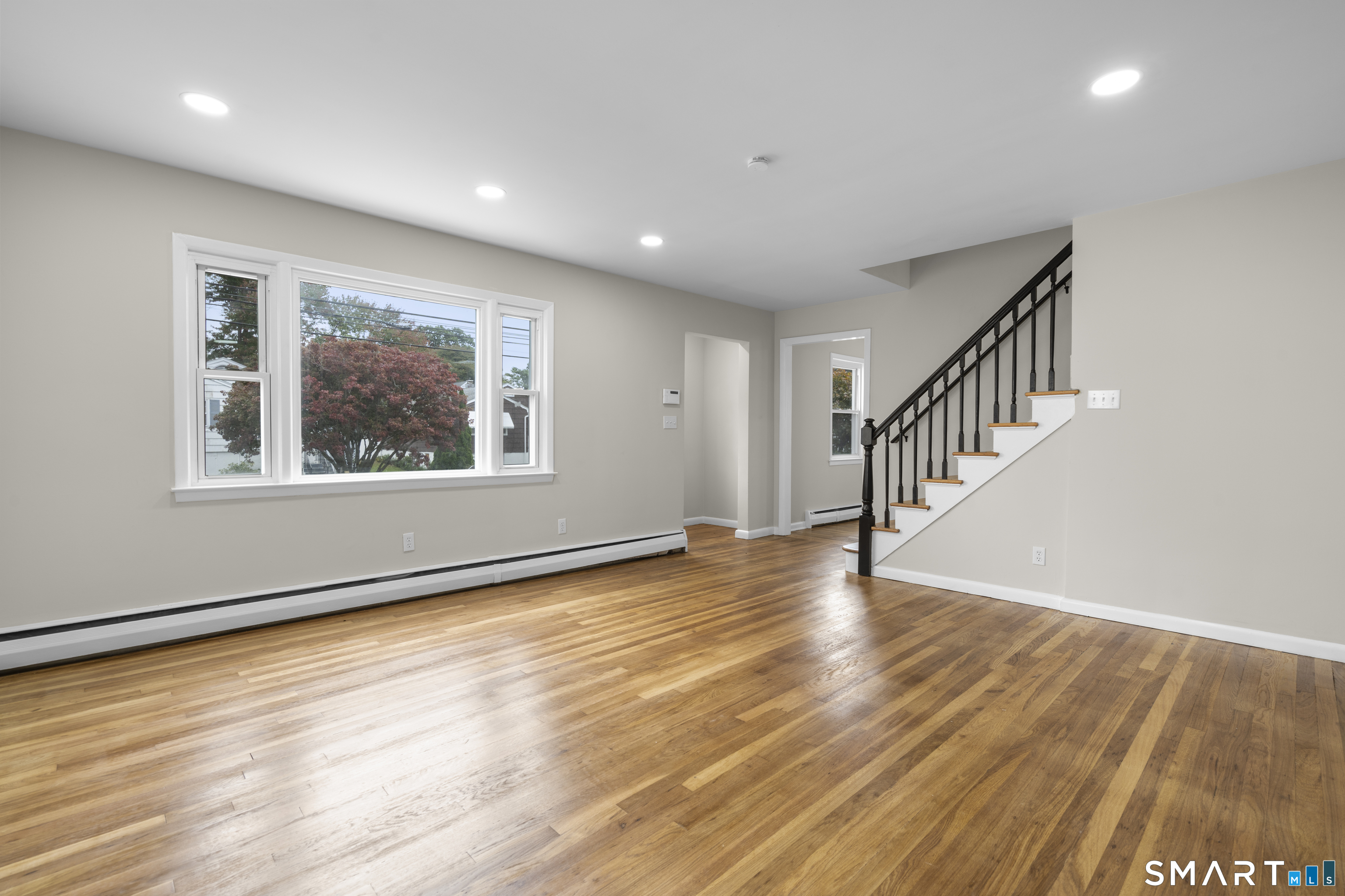 329 Greenwood Street Property Photo 4