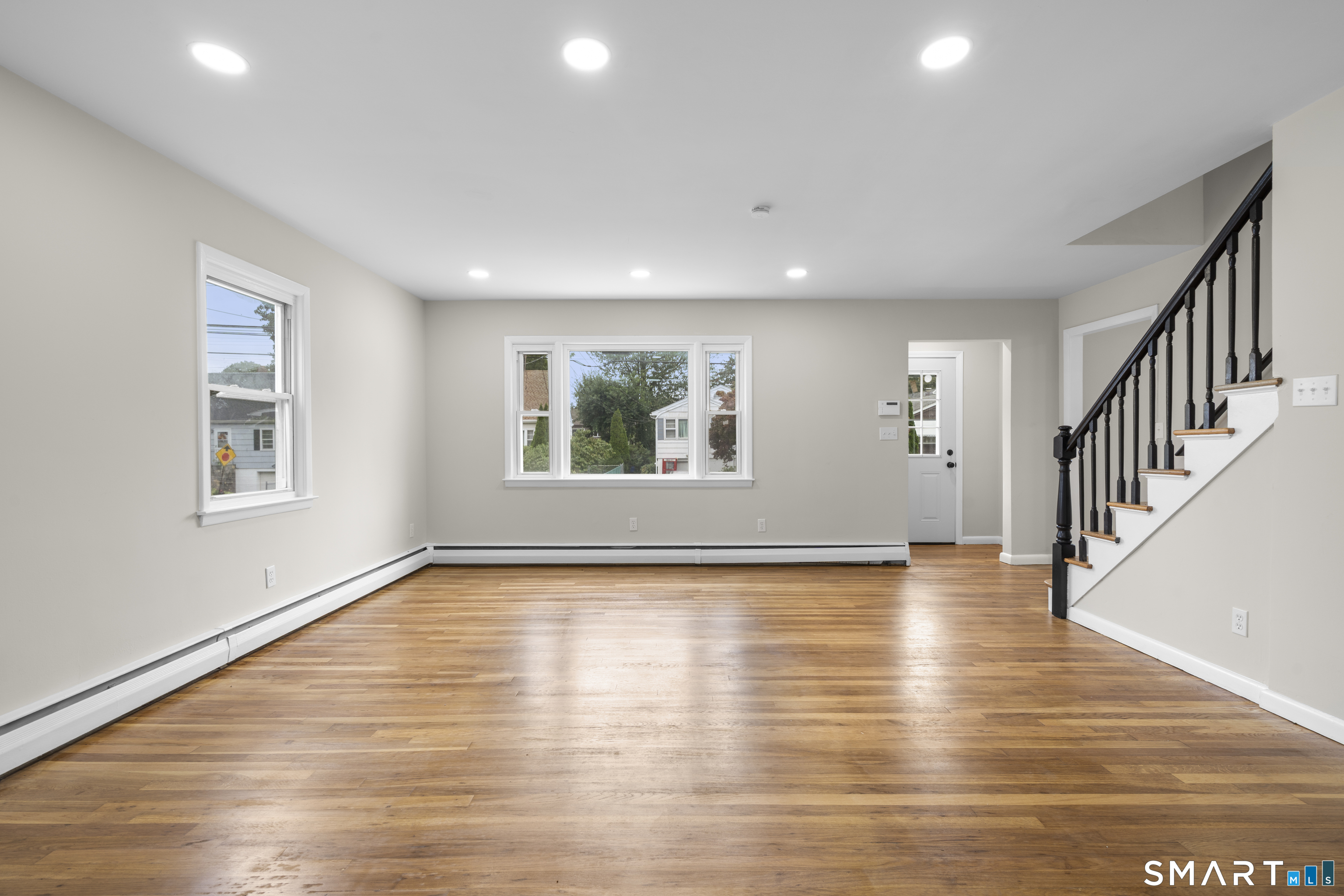 329 Greenwood Street Property Photo 5