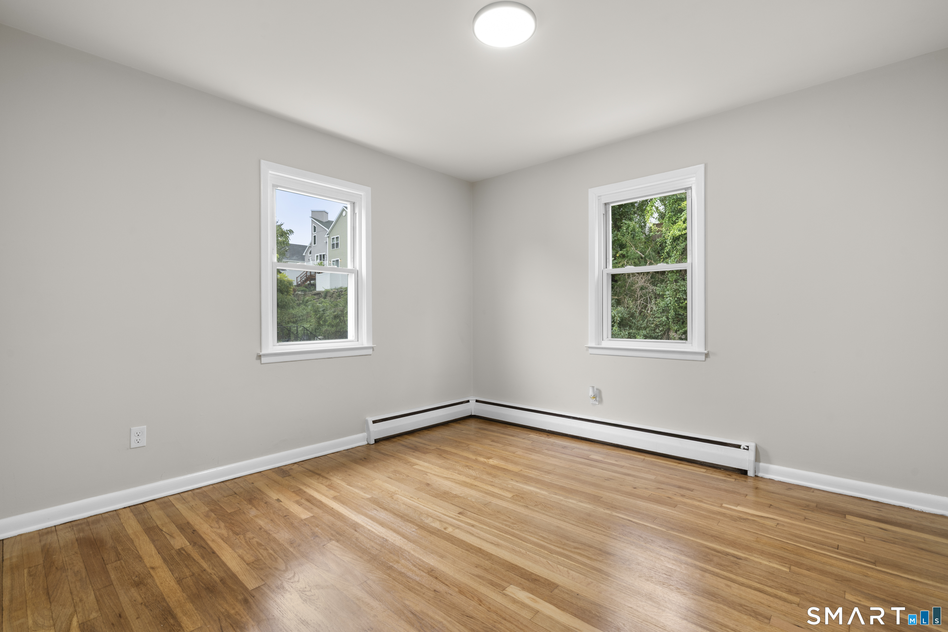 329 Greenwood Street Property Photo 19