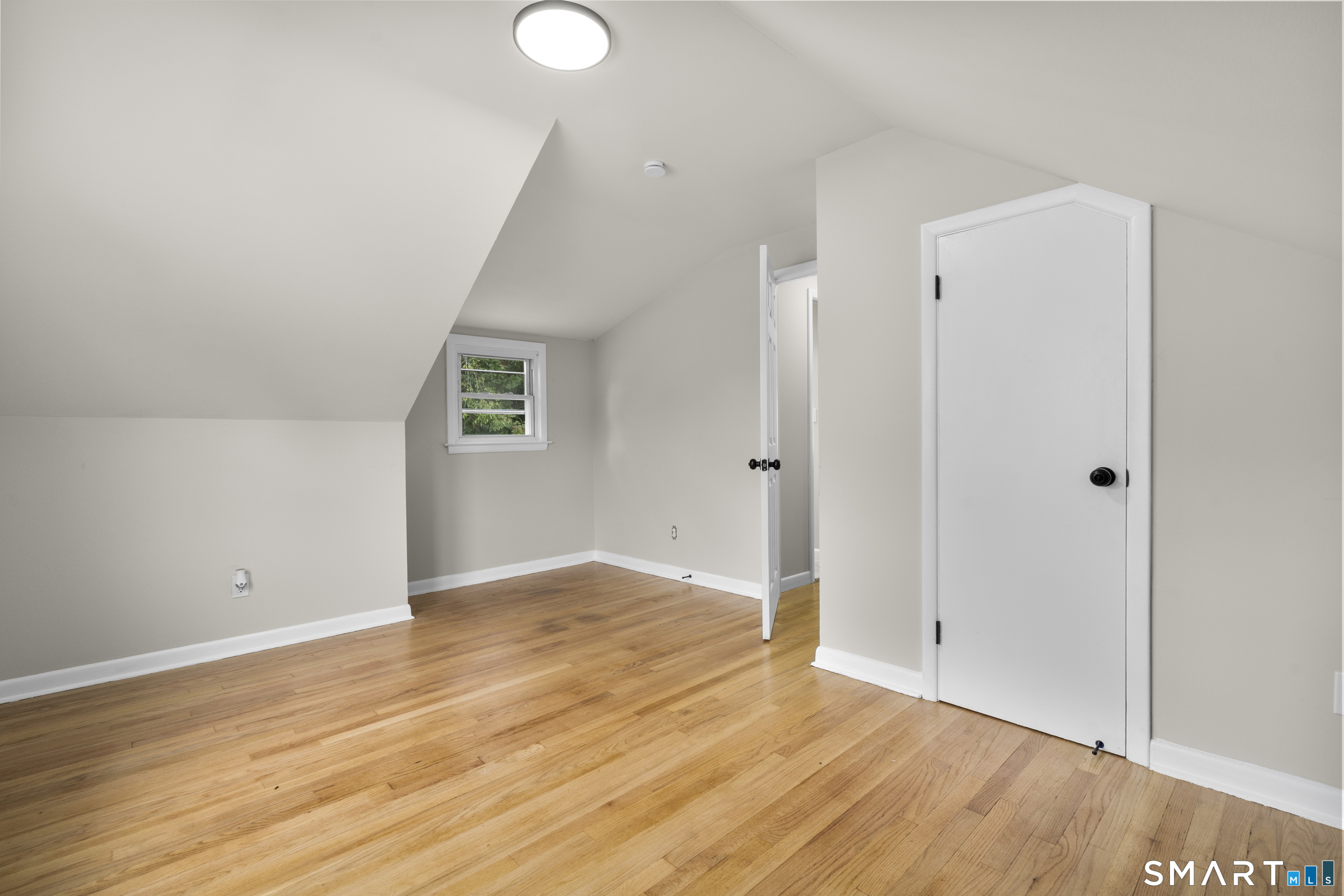 329 Greenwood Street Property Photo 22