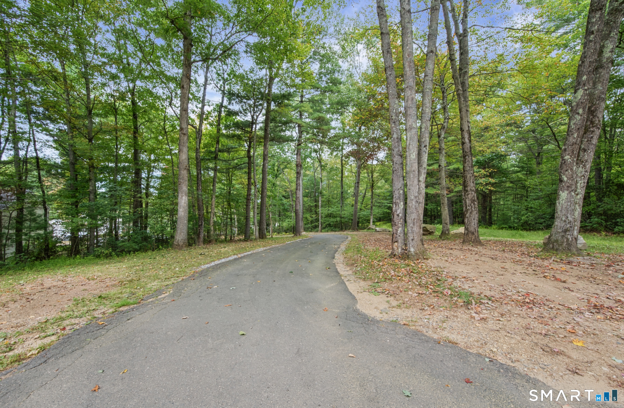 60 Tolland Avenue Property Photo 8