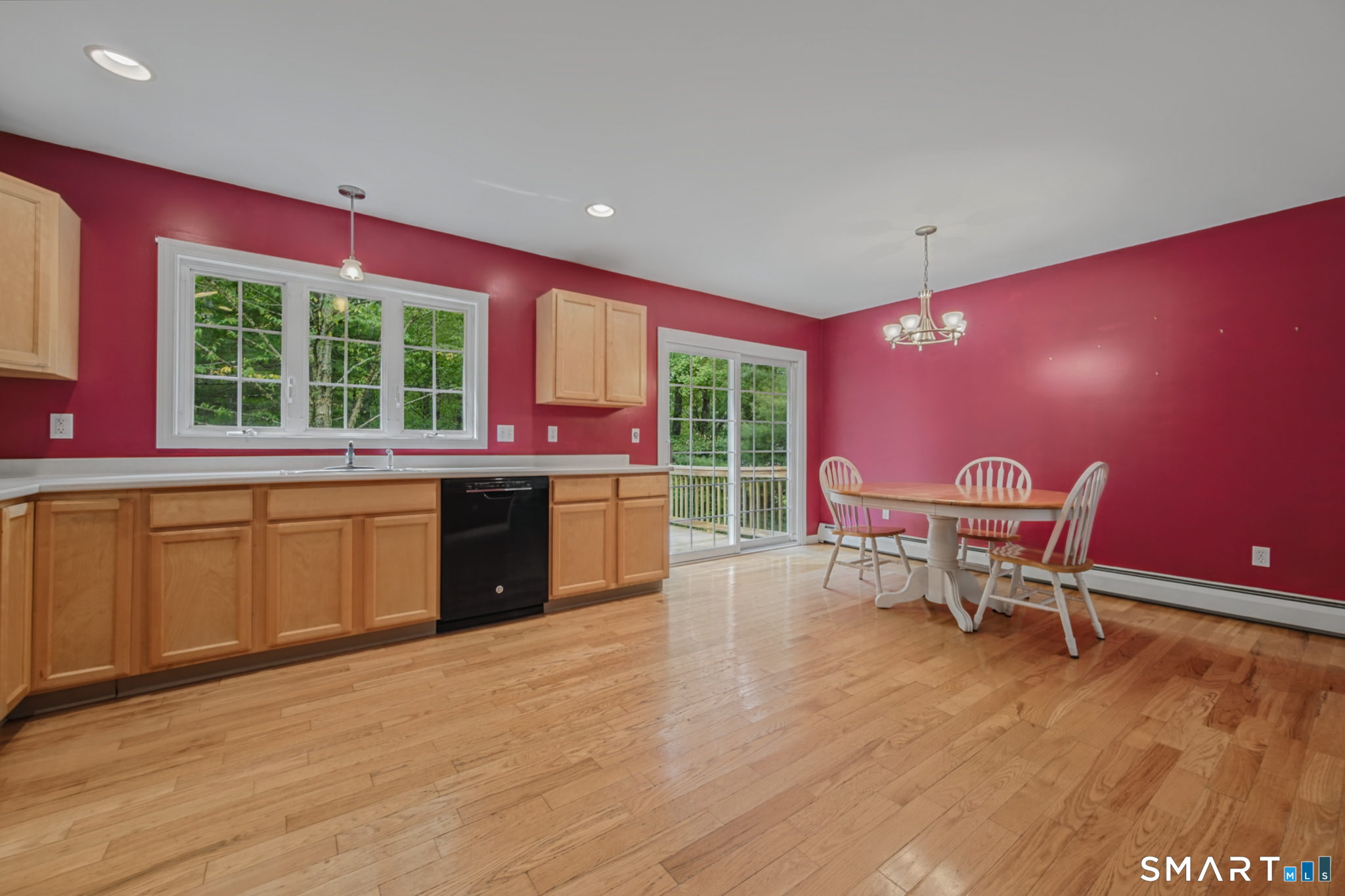 60 Tolland Avenue Property Photo 17