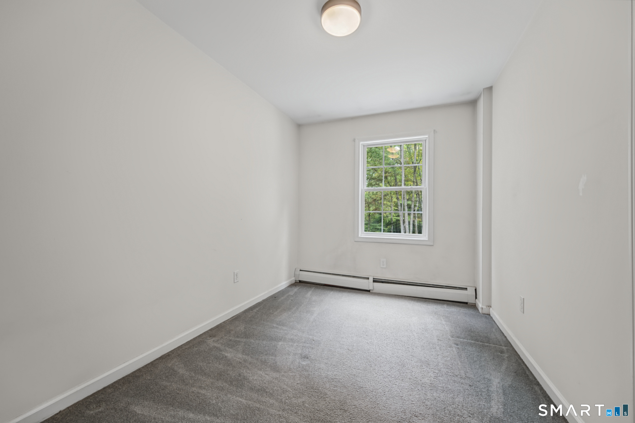 60 Tolland Avenue Property Photo 36