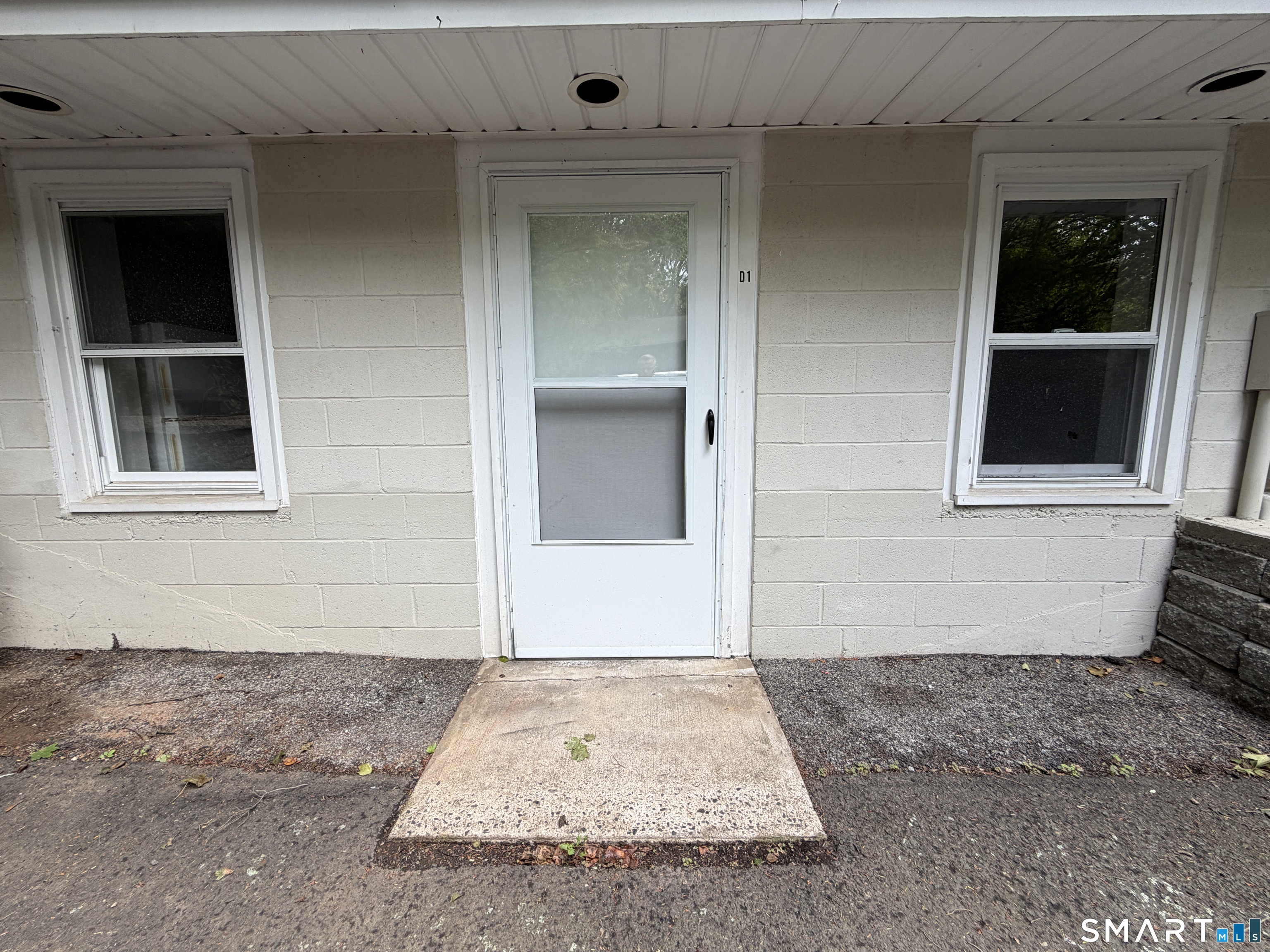 54 Monroe D-1 Street Property Photo 1