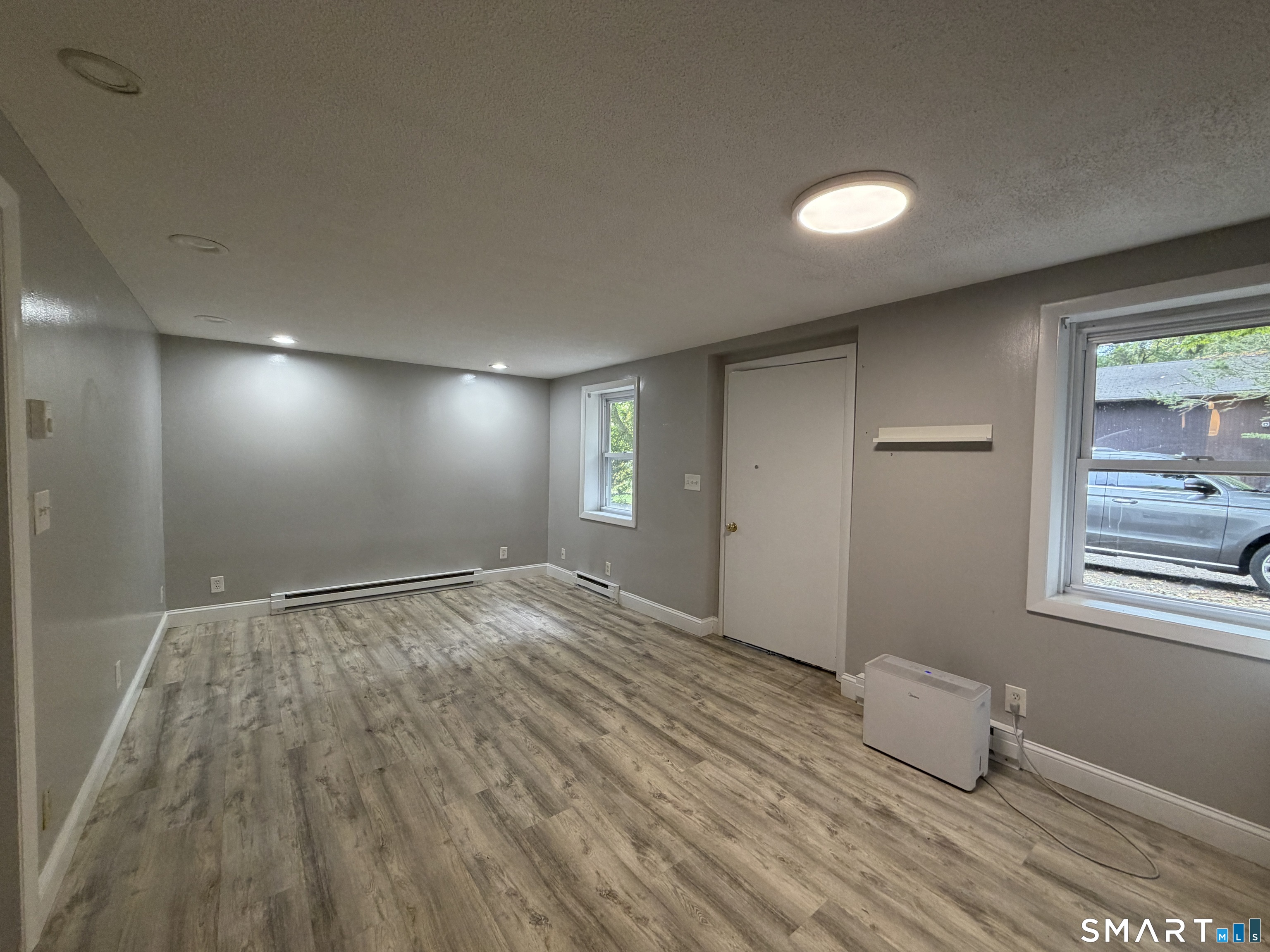 54 Monroe D-1 Street Property Photo 2
