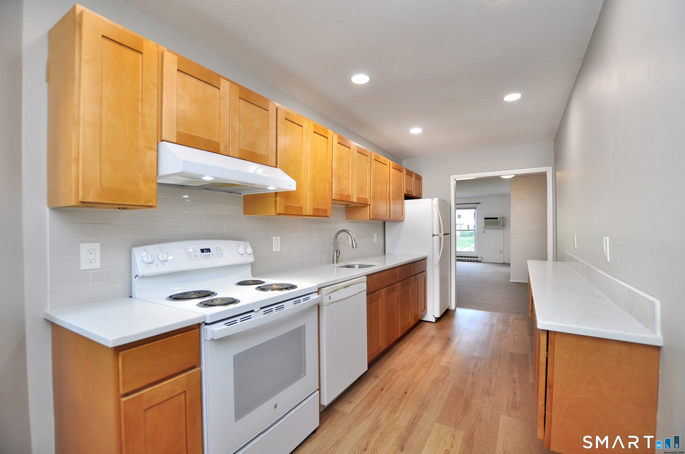 65 Wellington 65 Drive Property Photo 4