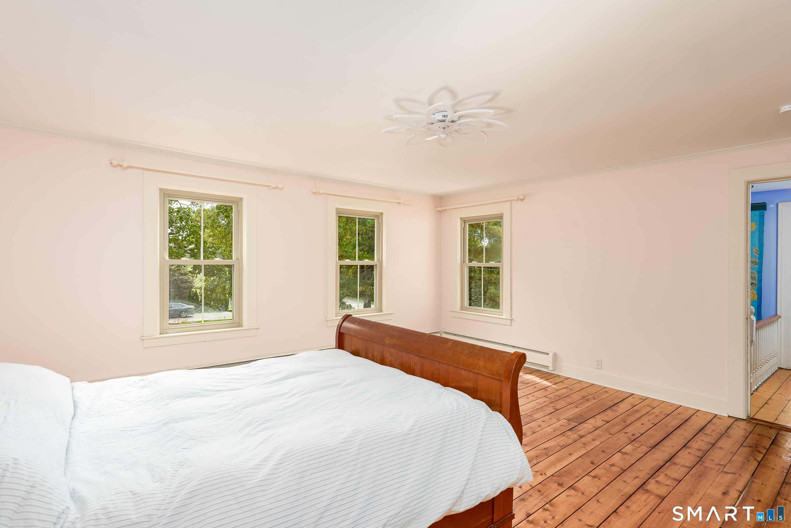 653 Vauxhall St Extension Property Photo 24