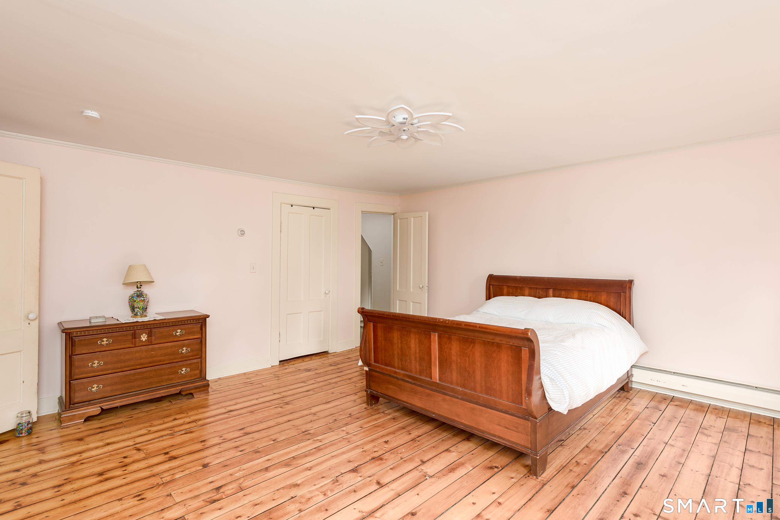 653 Vauxhall St Extension Property Photo 25