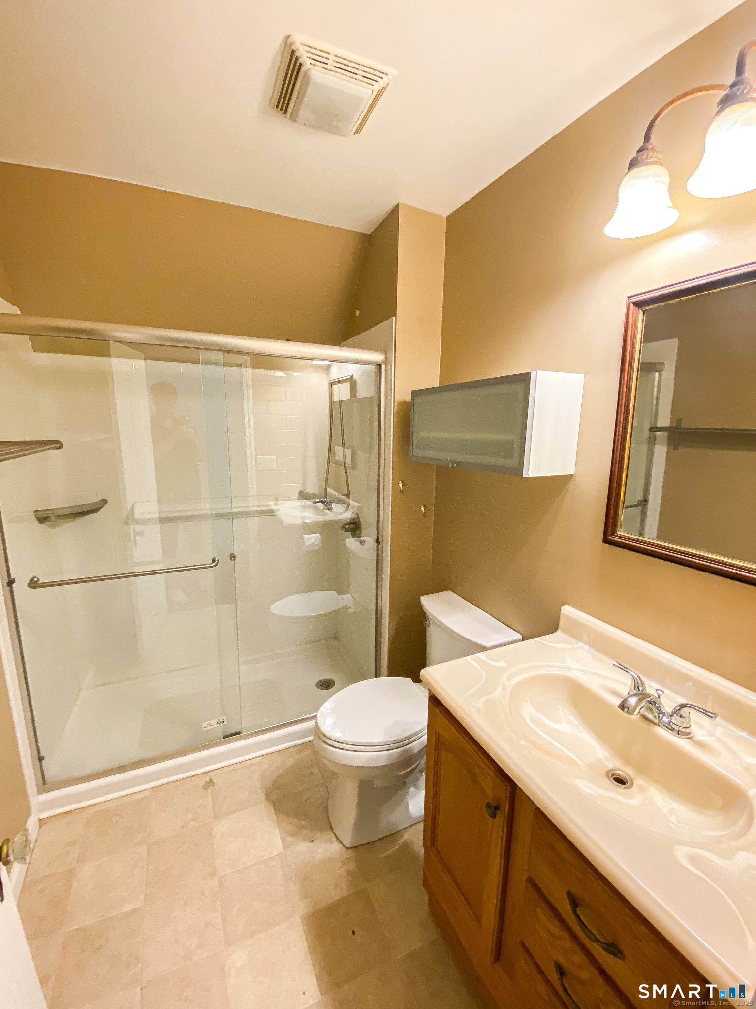 8 Park North Street Property Photo 11