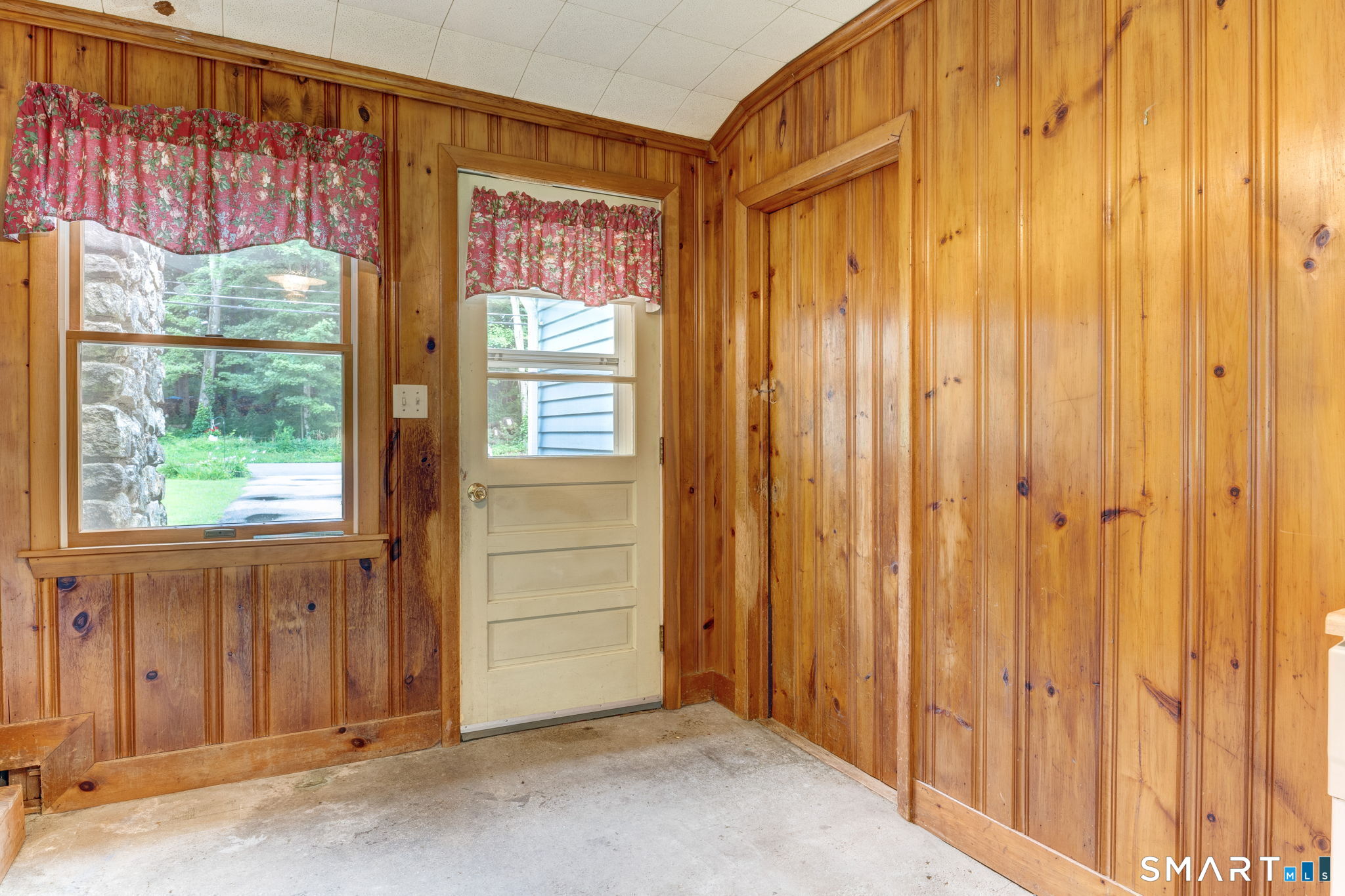 108 Krapf Road Property Photo 21