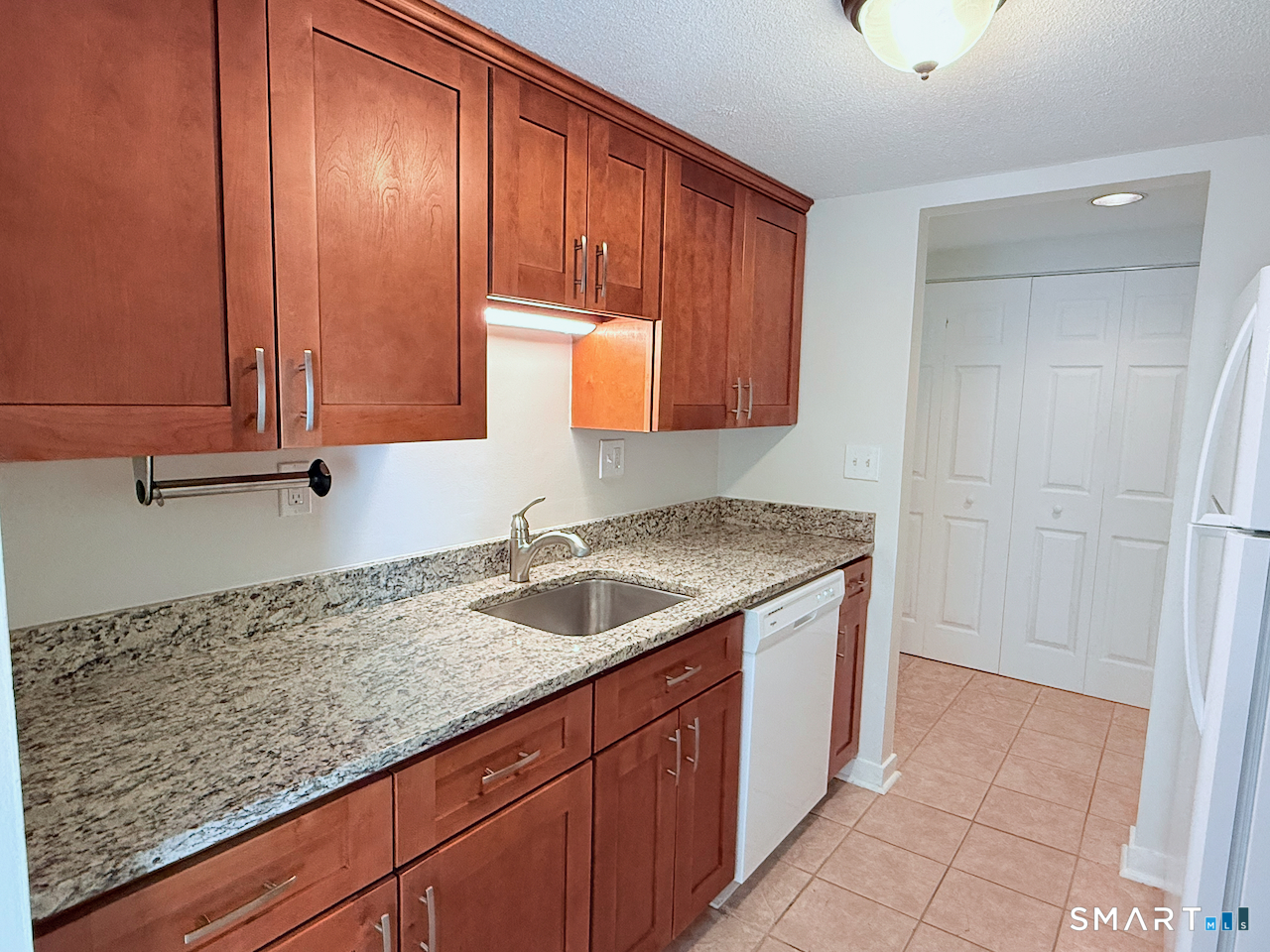 102 Brookwood C Drive Property Photo 3
