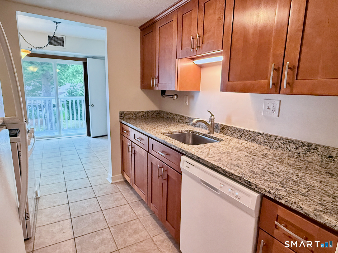 102 Brookwood C Drive Property Photo 4