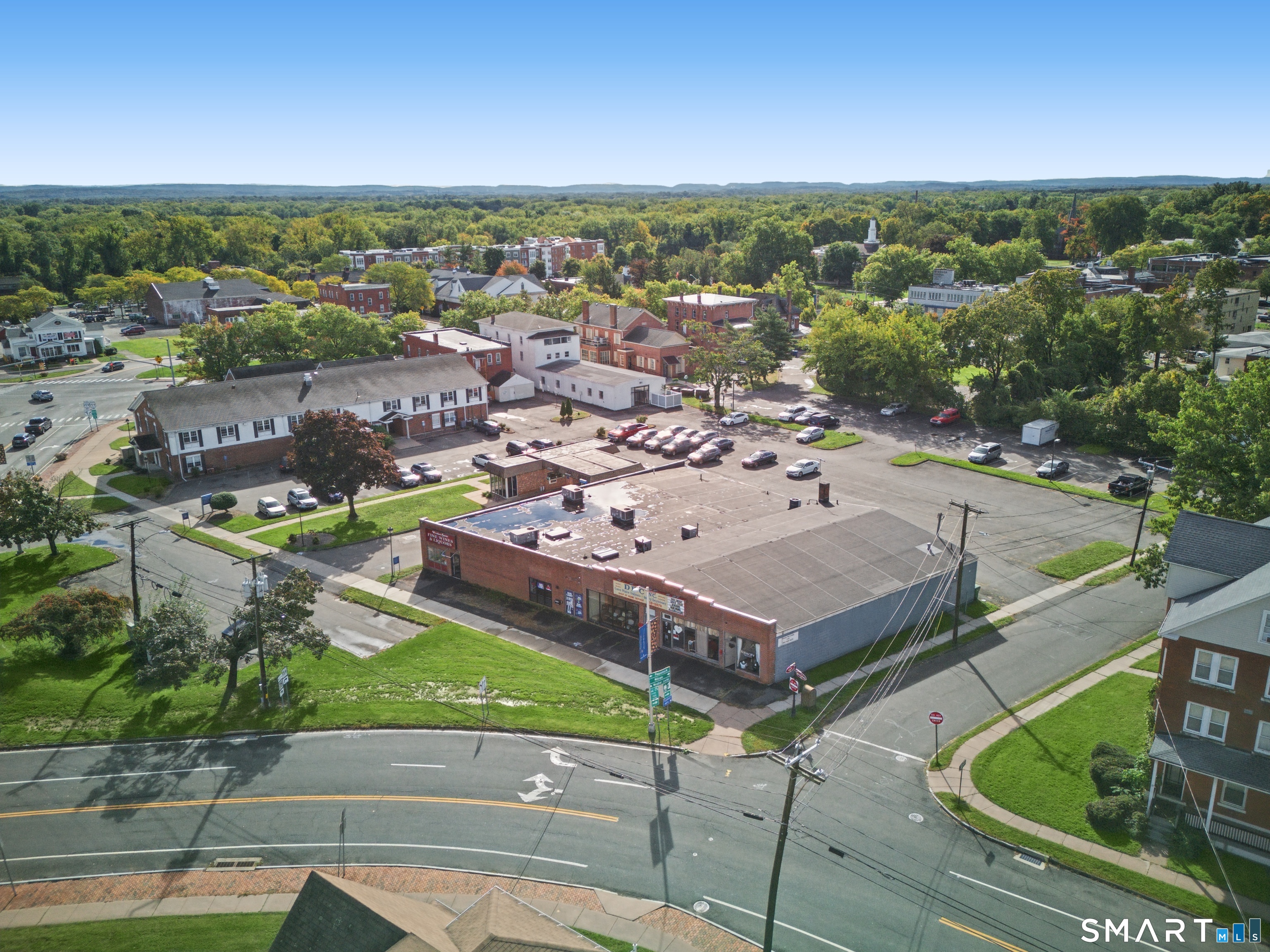 24211455 Property Photo 7