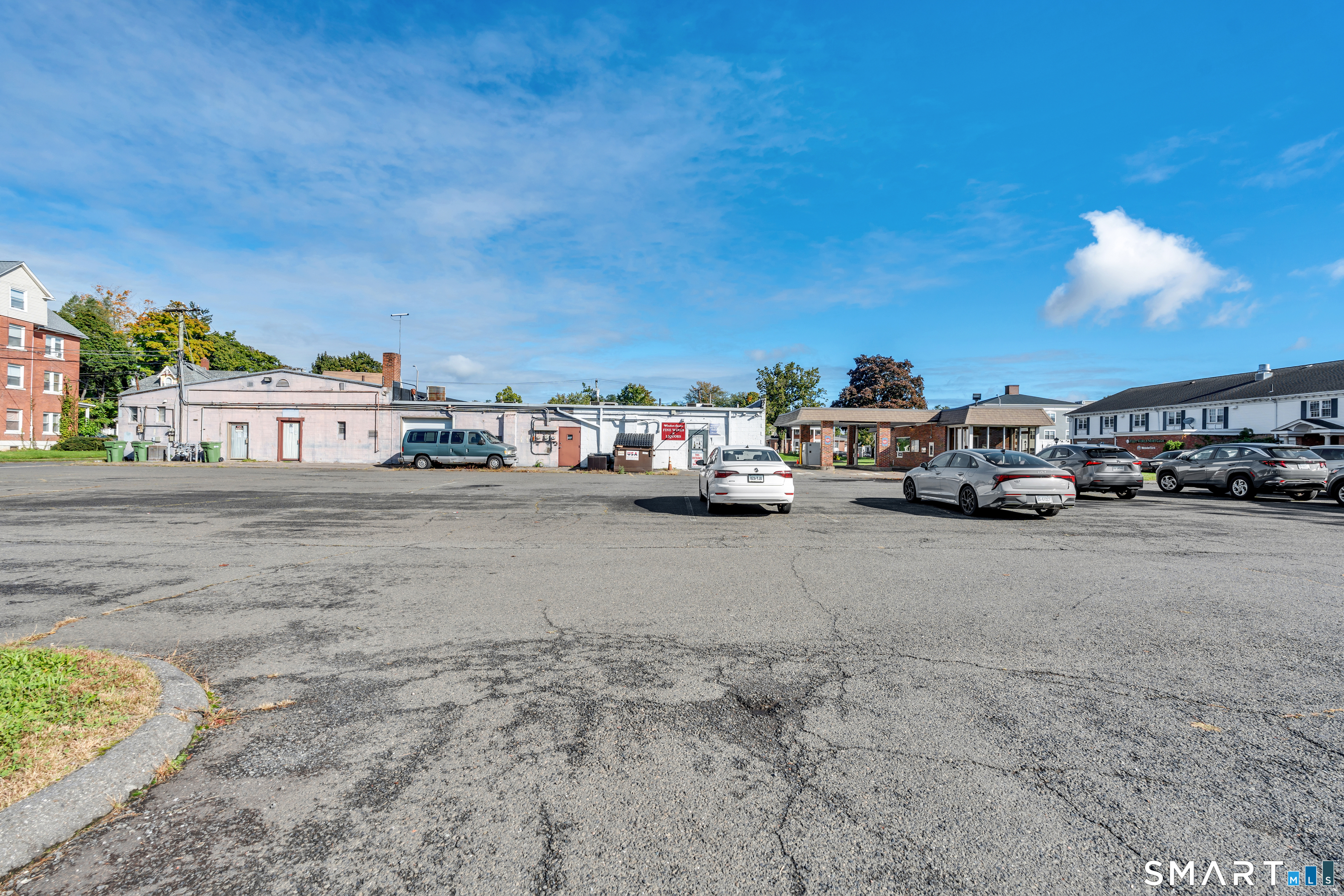 24211455 Property Photo 30