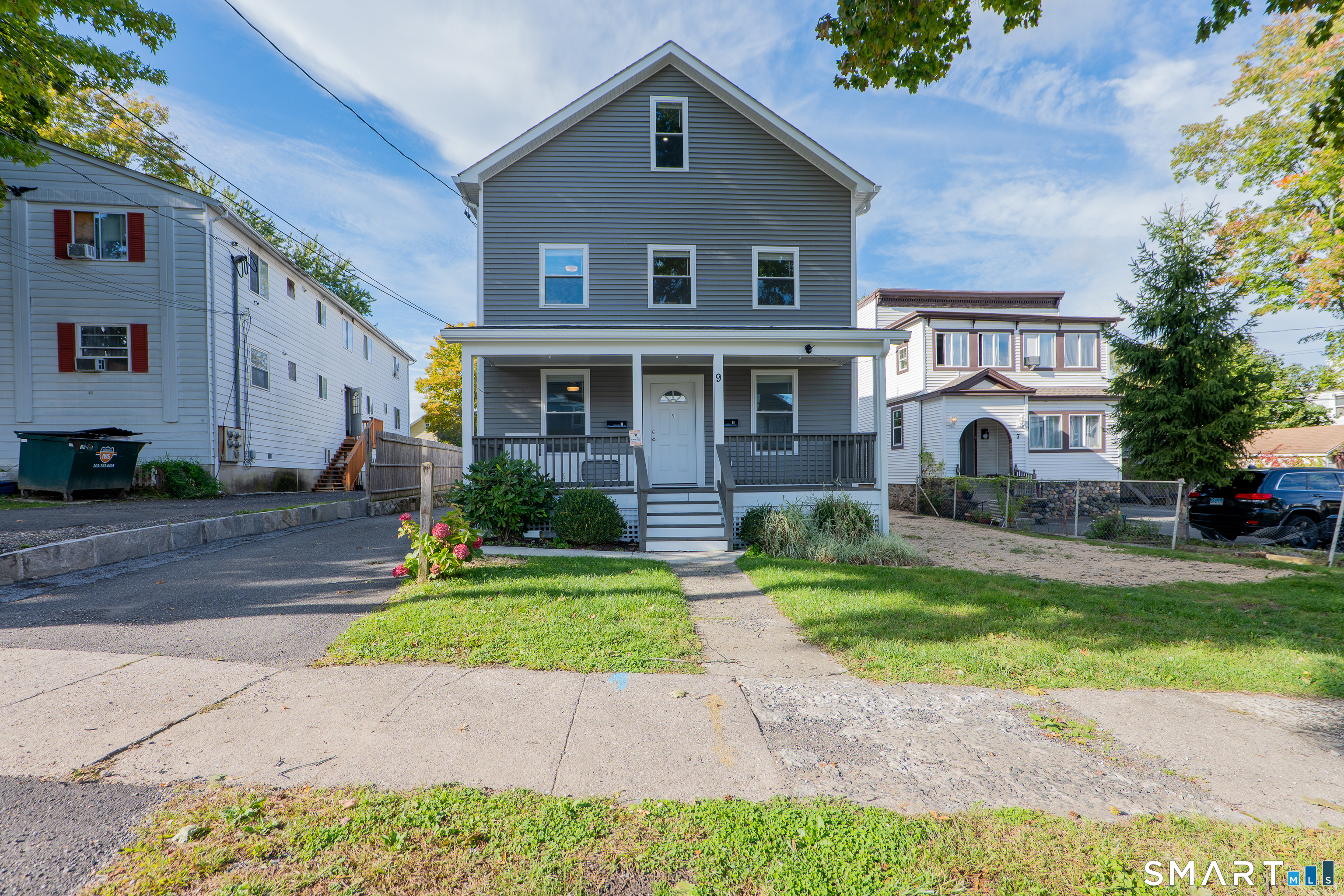 9 Hoyt 2 Street Property Photo 1
