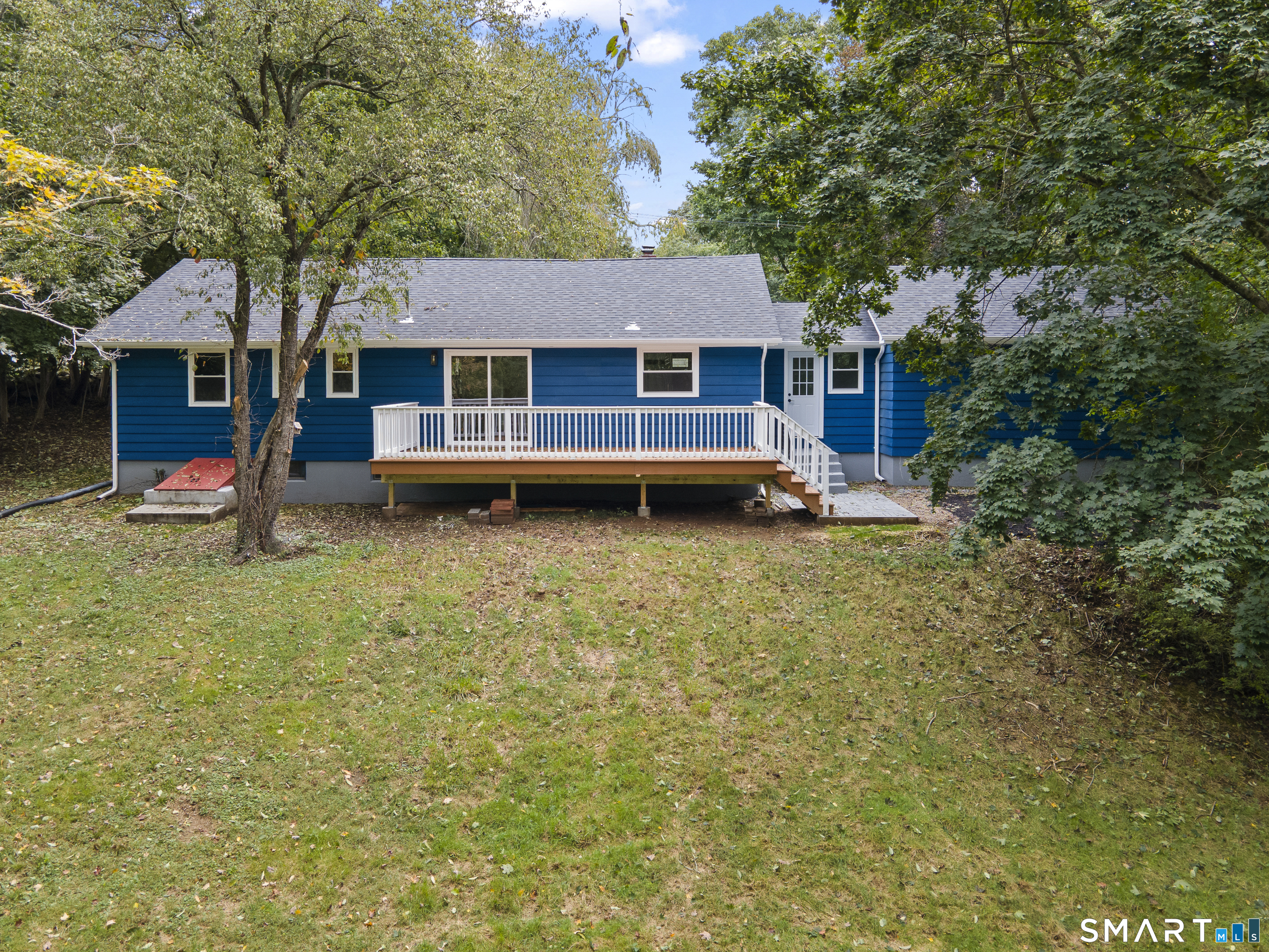 84 Plain Hill Road Property Photo 4