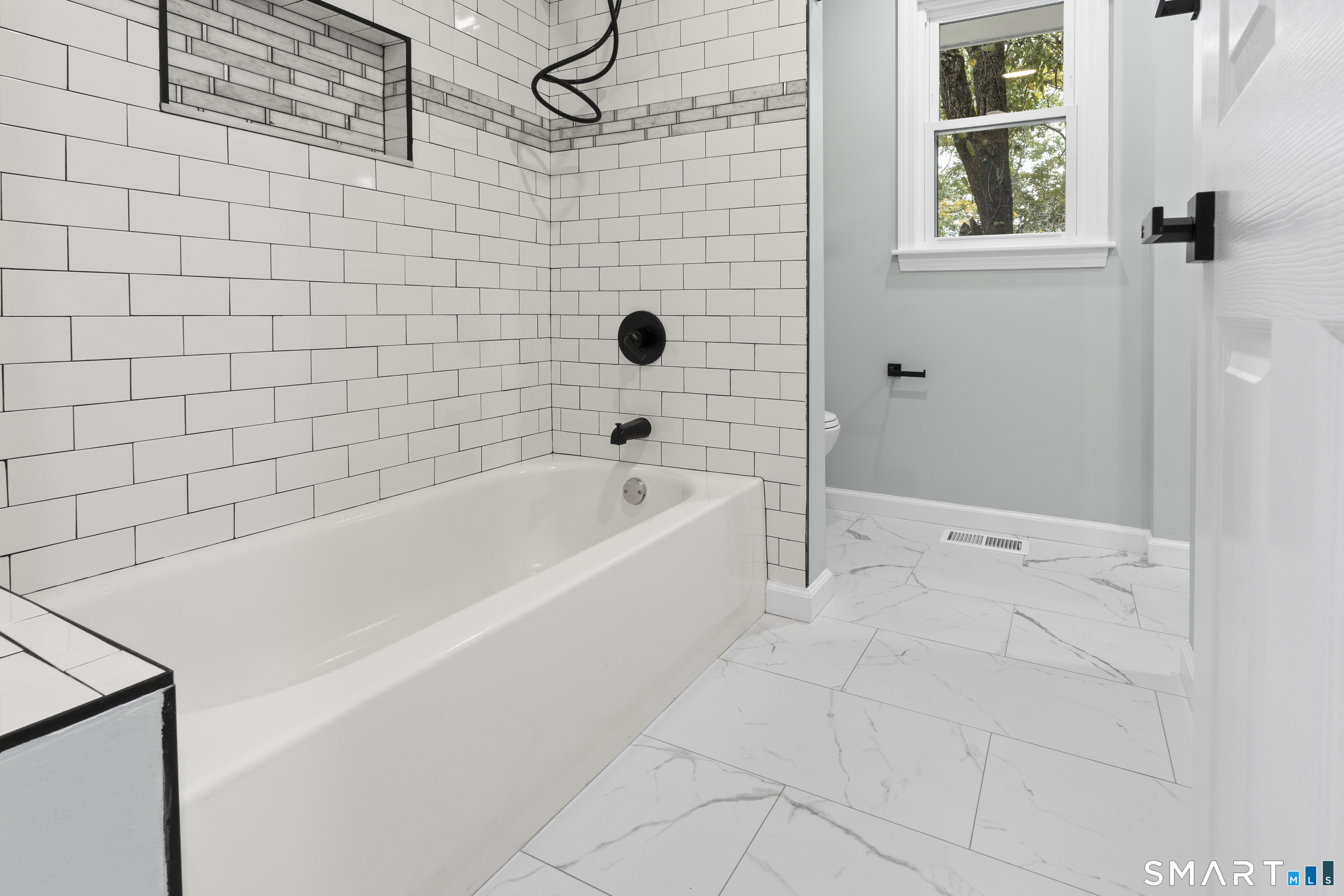 84 Plain Hill Road Property Photo 18