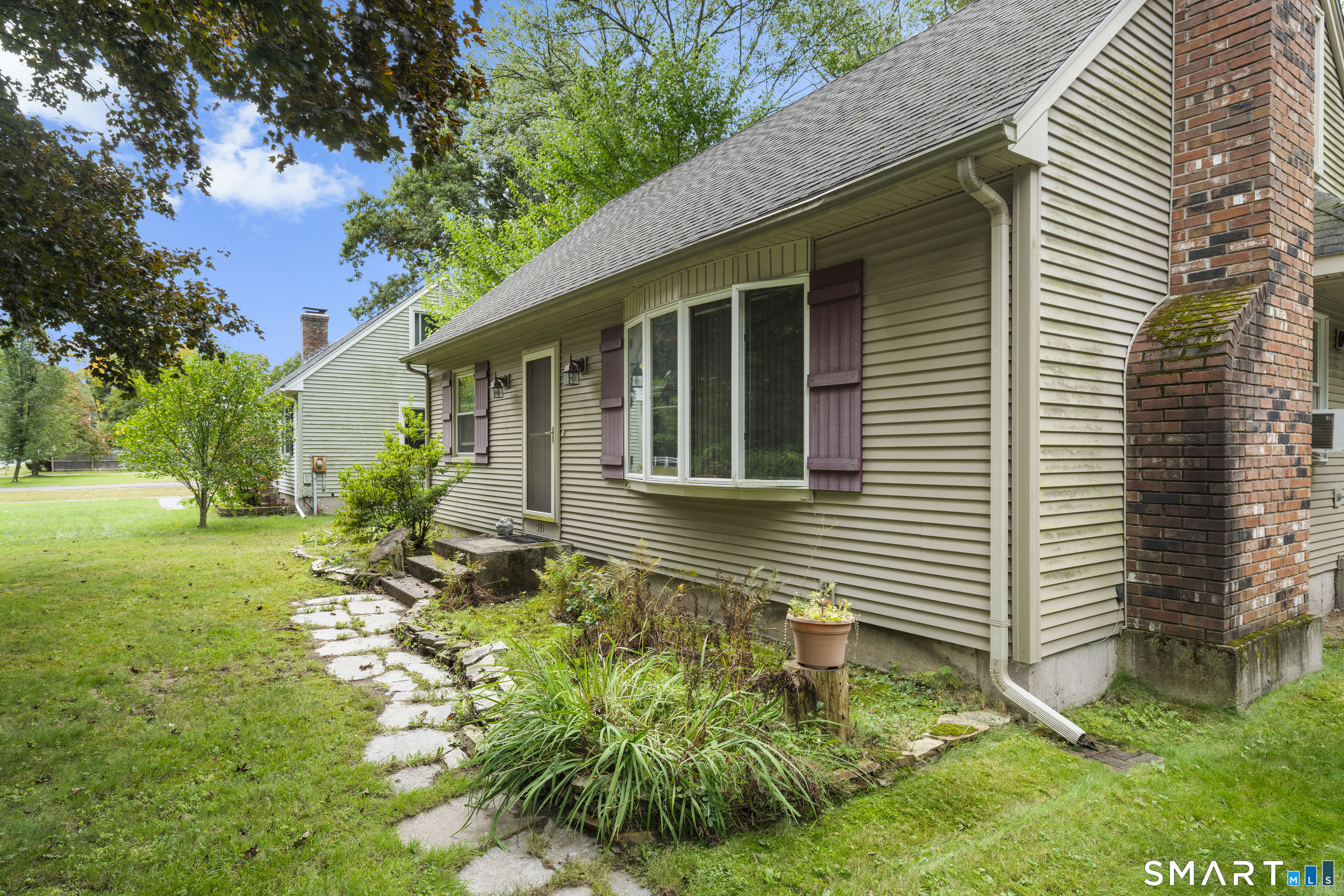 531 George Washington Road Property Photo 1