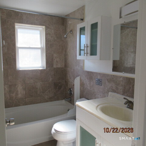 310 Emmett 314 Street Property Photo 11