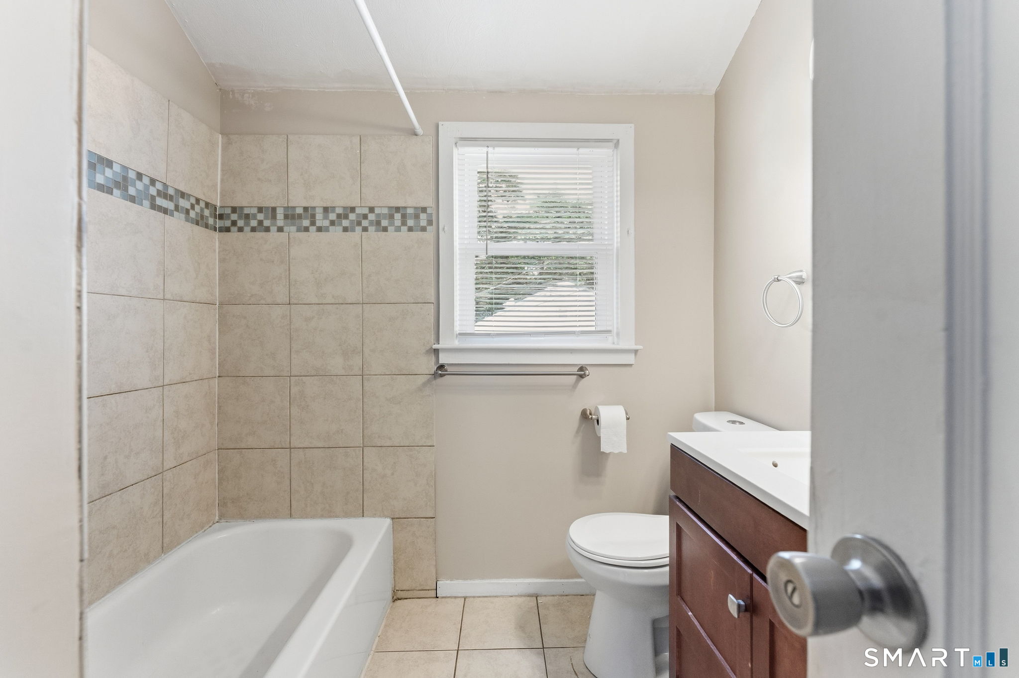 92 Seaman Circle Property Photo 18