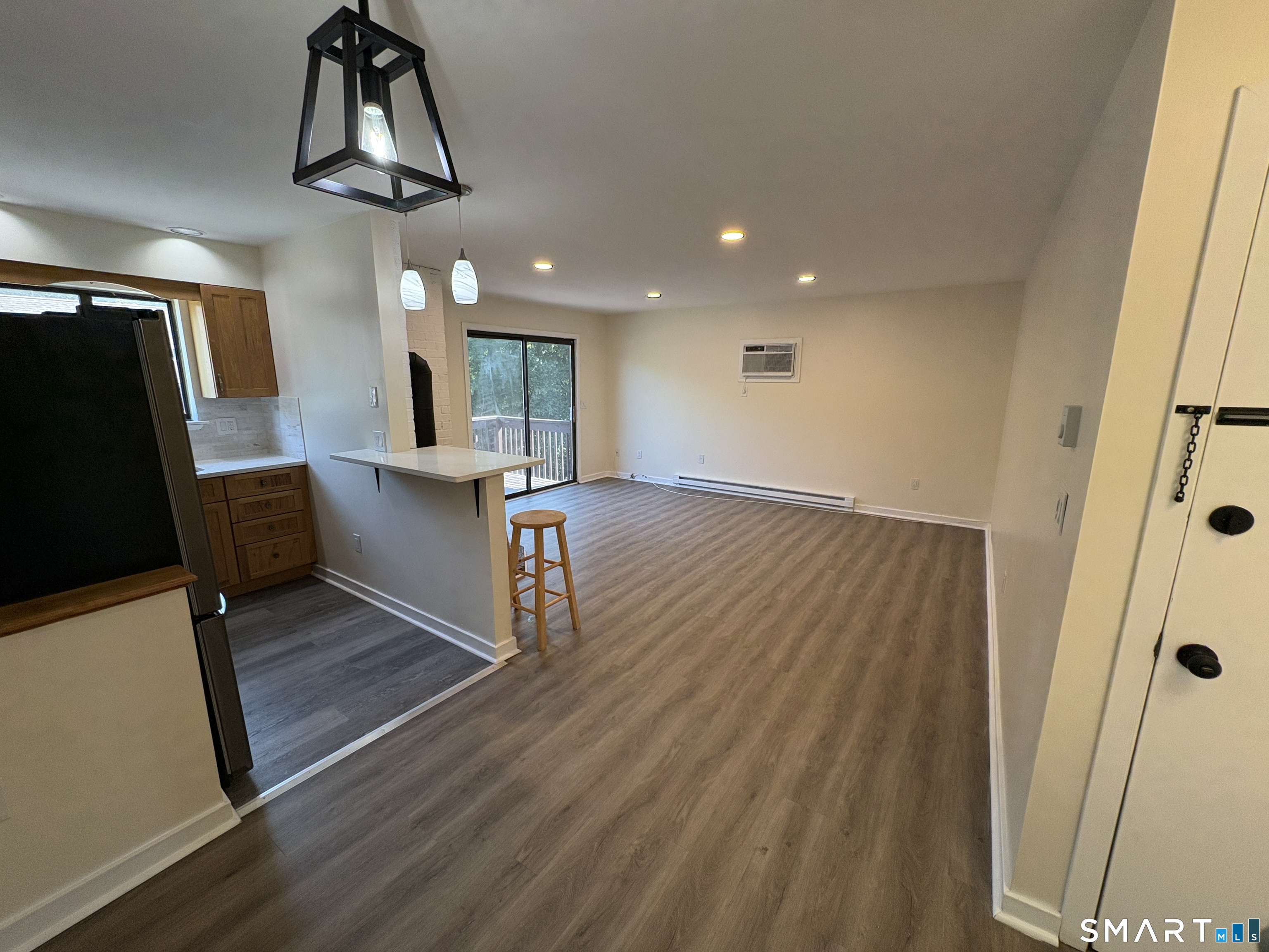 28-32 Starr 9 Avenue Property Photo 1