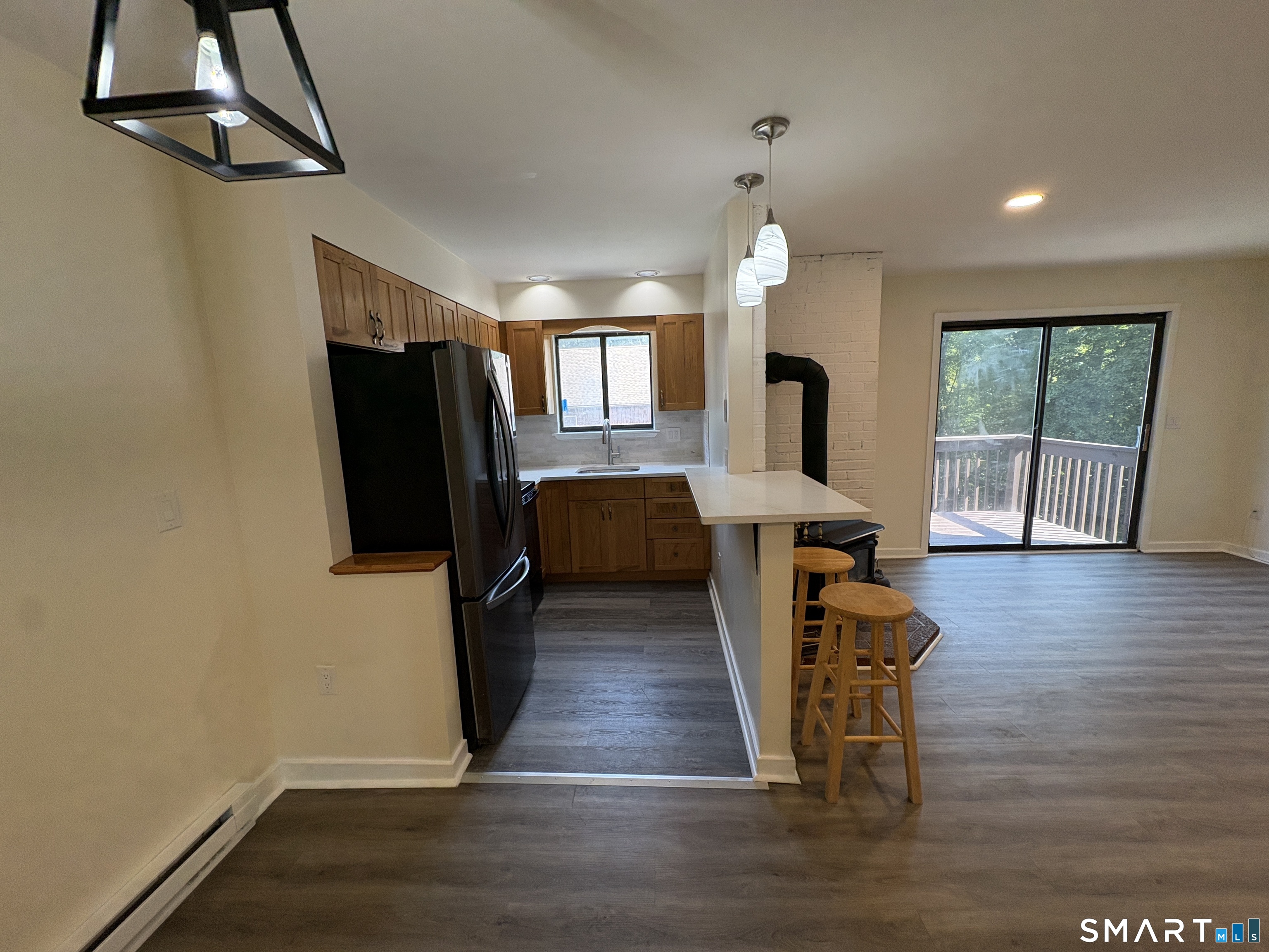 28-32 Starr 9 Avenue Property Photo 3