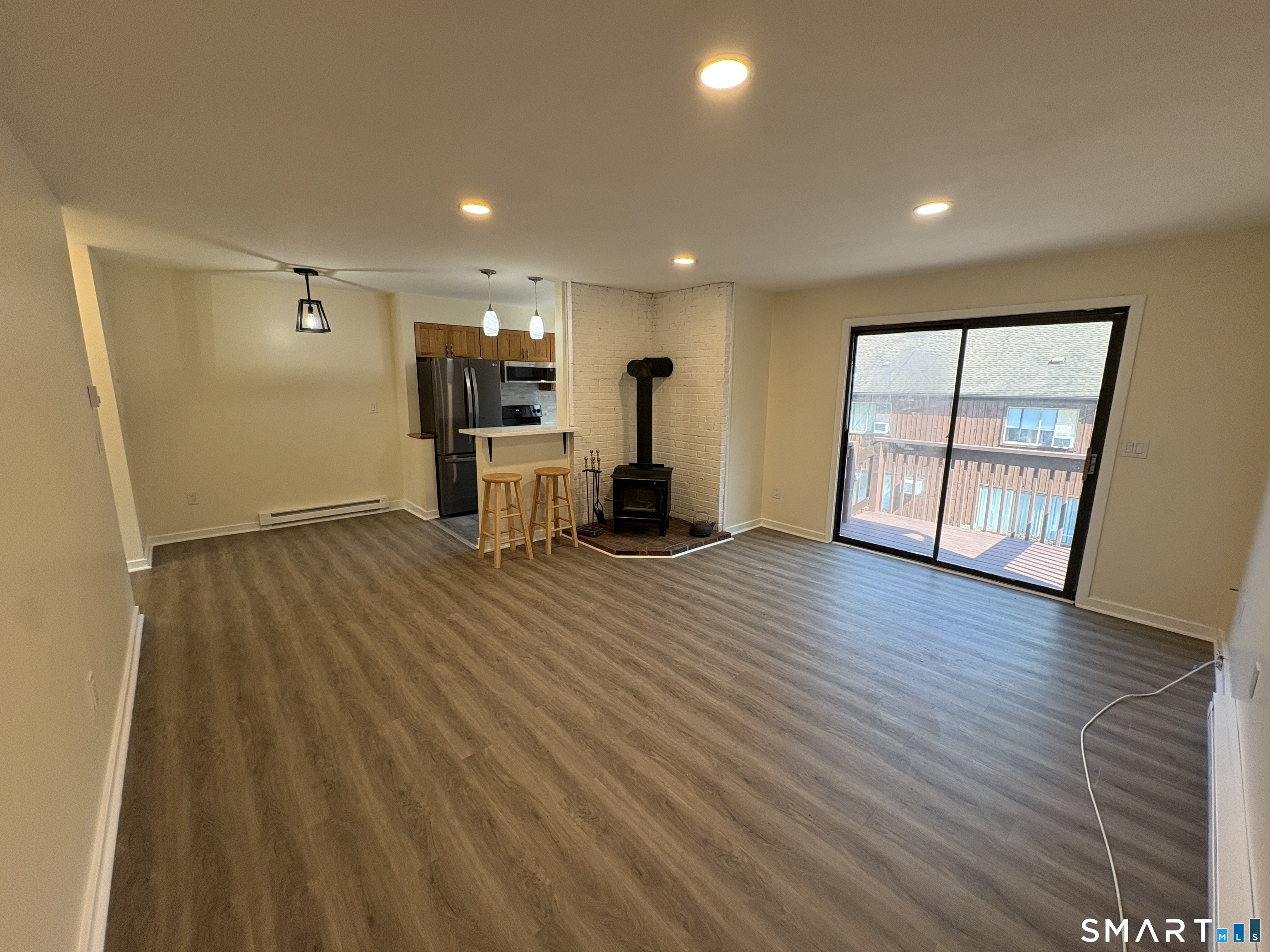 28-32 Starr 9 Avenue Property Photo 7