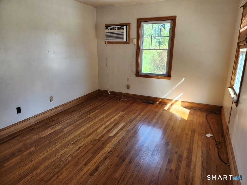 24 Lovers Lane Property Photo 13