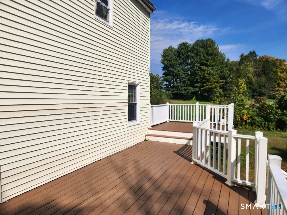 24 Lovers Lane Property Photo 23