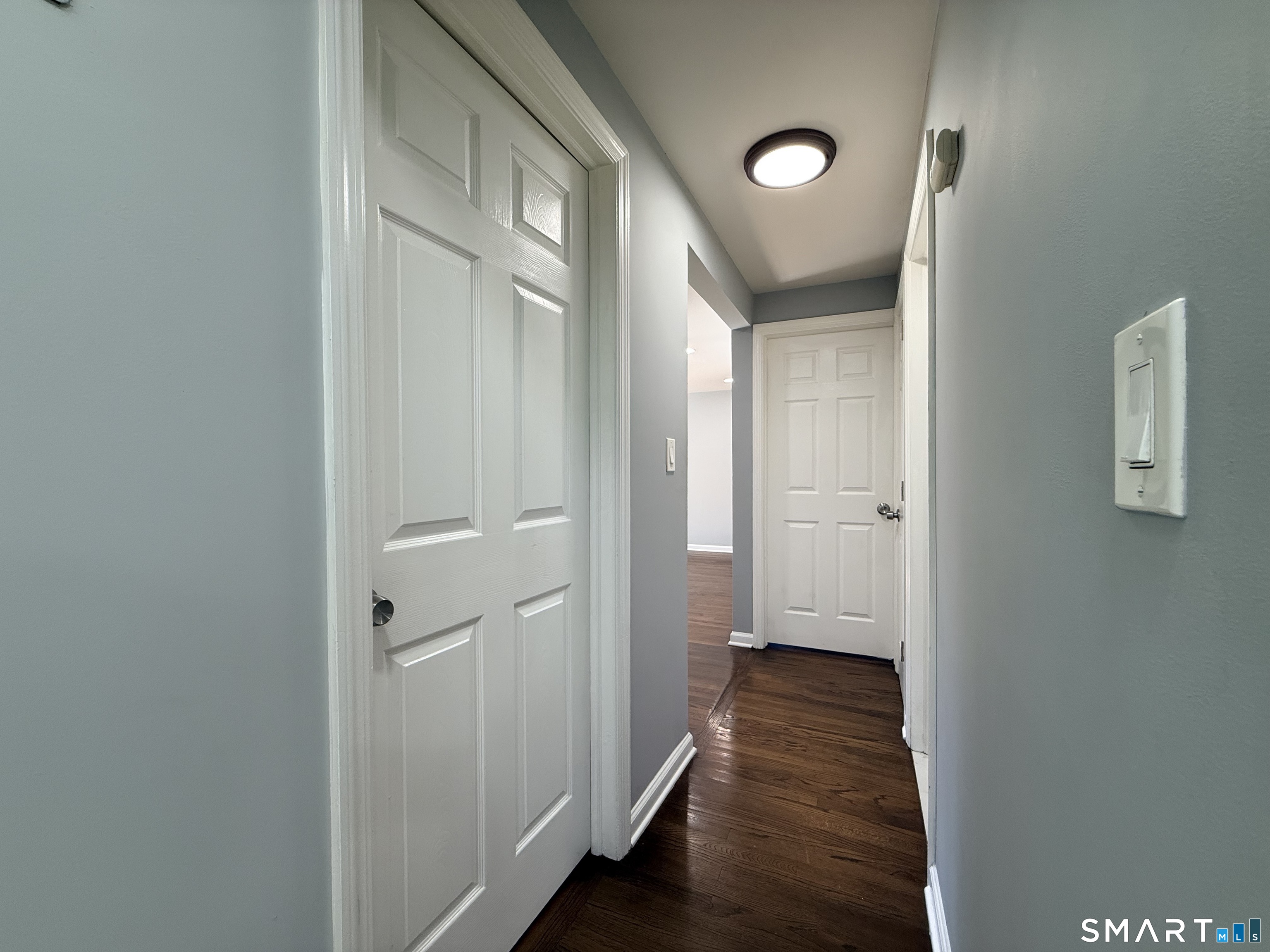 1076 Main East 1 Street Property Photo 17