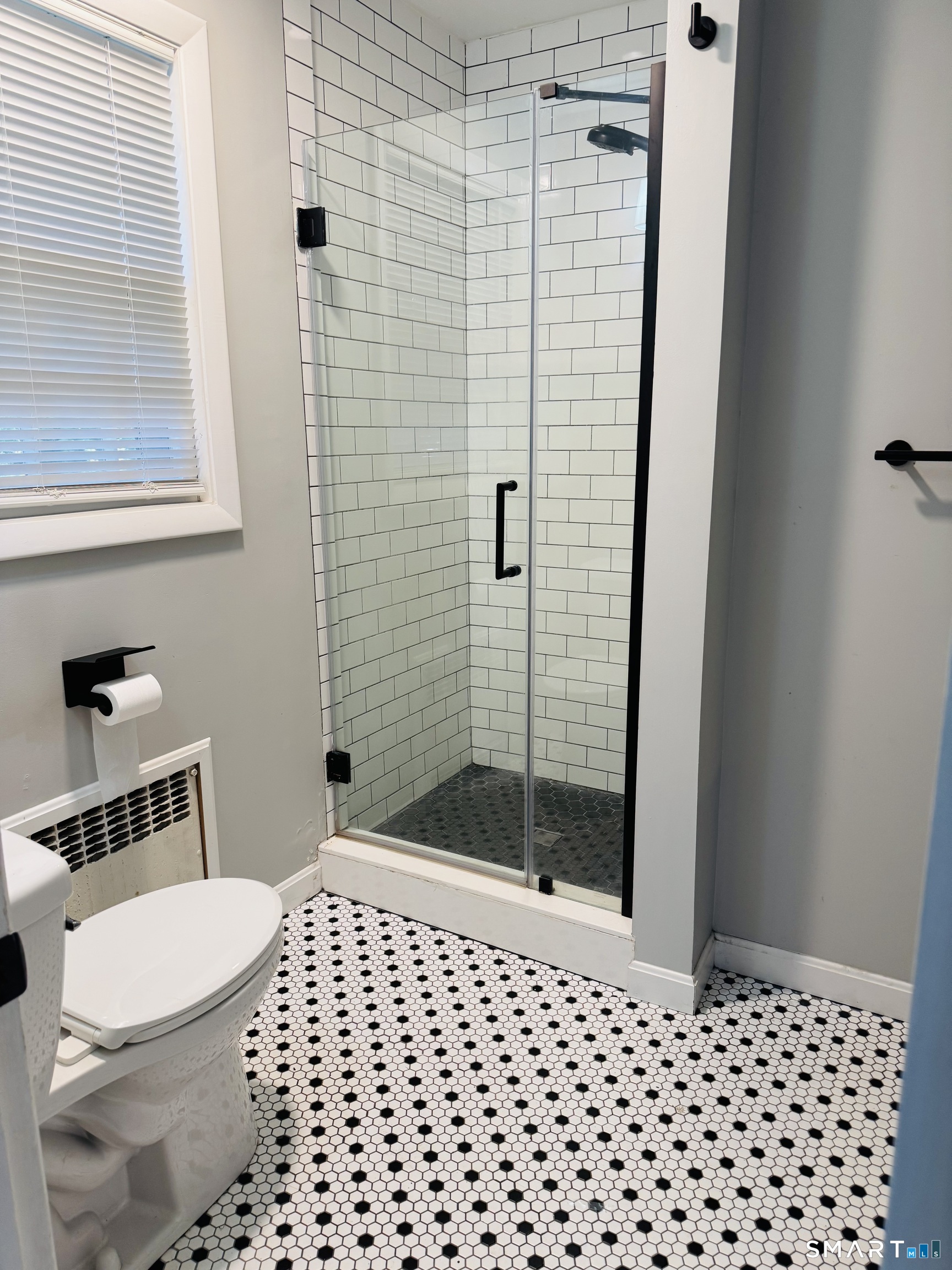 540 Squaw Rock Road Property Photo 9