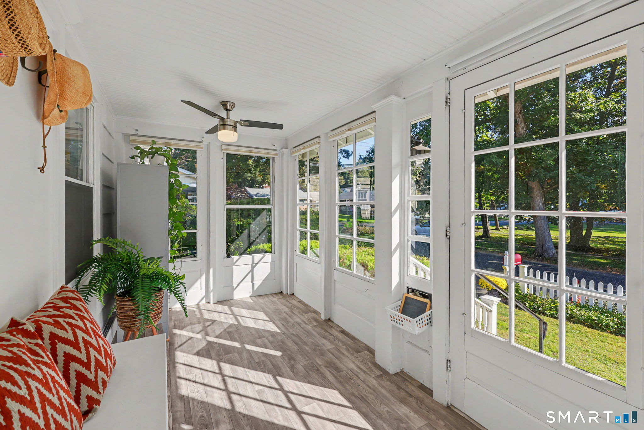 27 Lakeside Avenue Property Photo 7