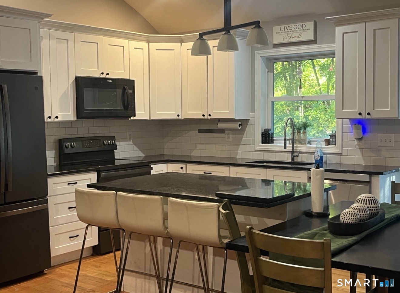 15 Stein Road Property Photo 4