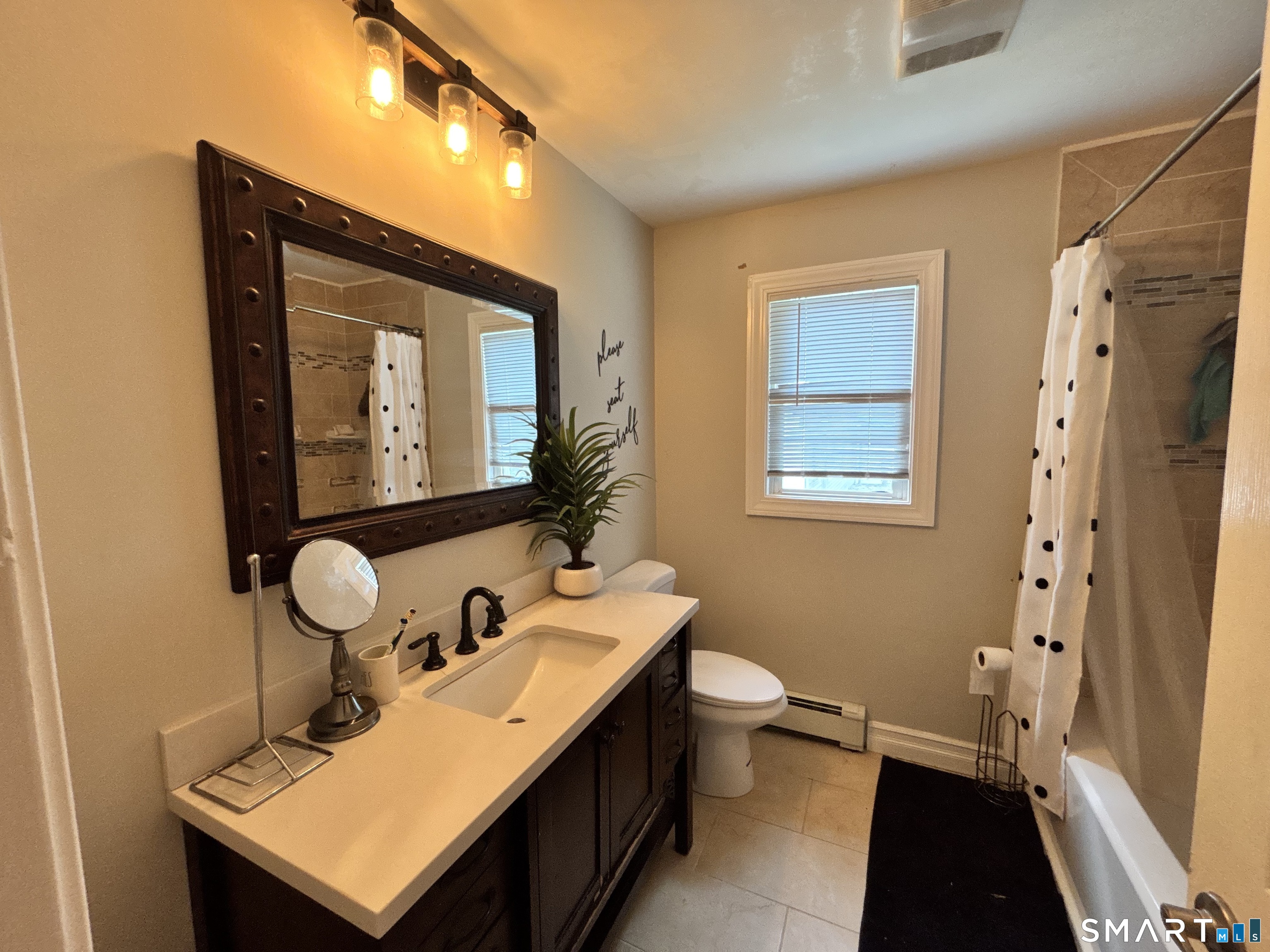 368 Platt Street Property Photo 8