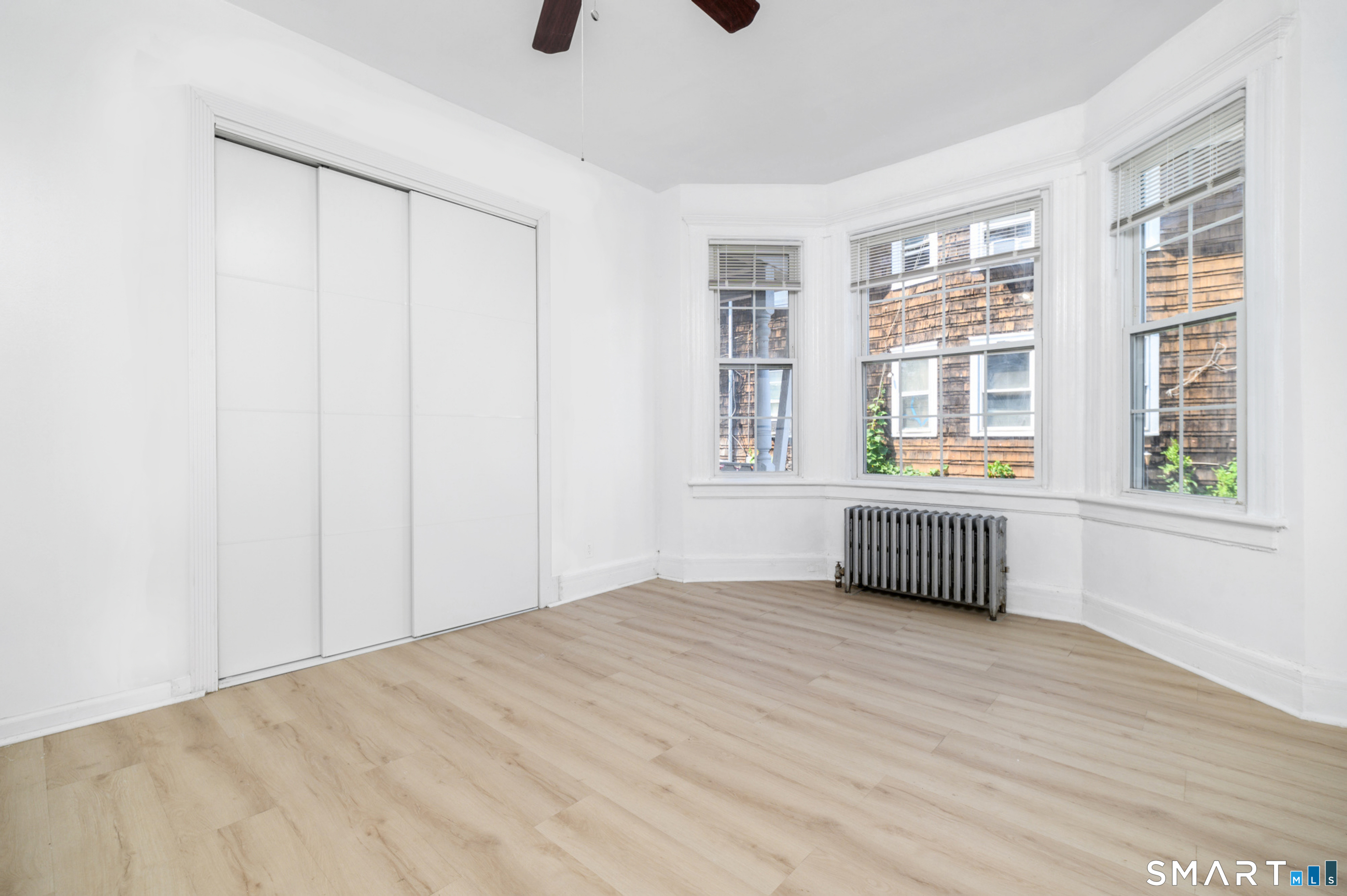 269 Washington 1 Boulevard Property Photo 3