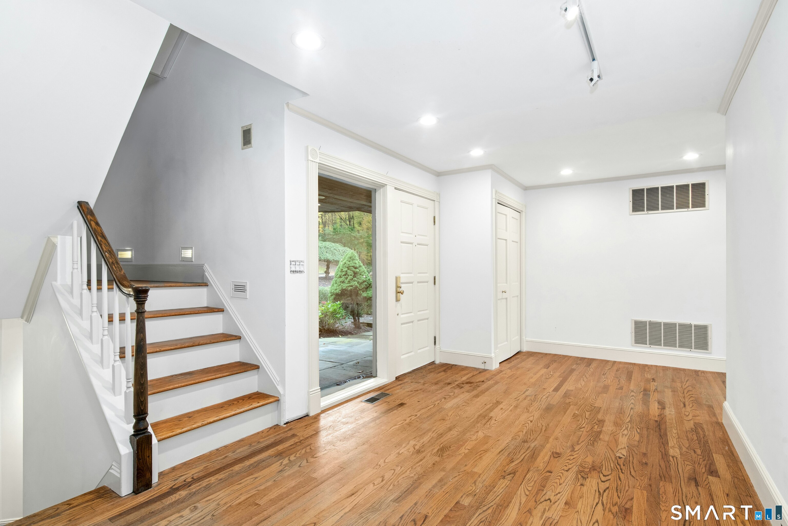 260 Umpawaug Road Property Photo 12