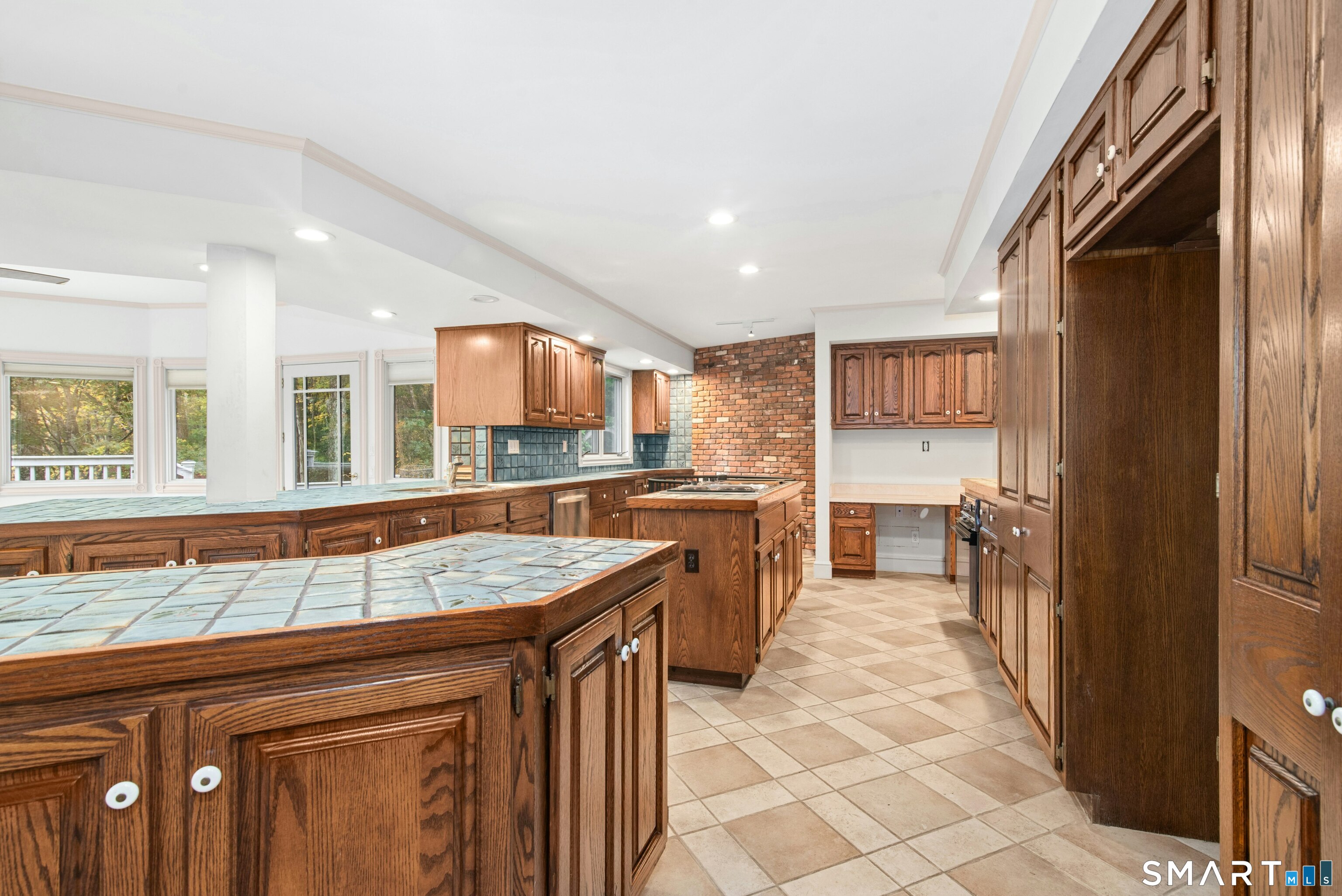 260 Umpawaug Road Property Photo 16