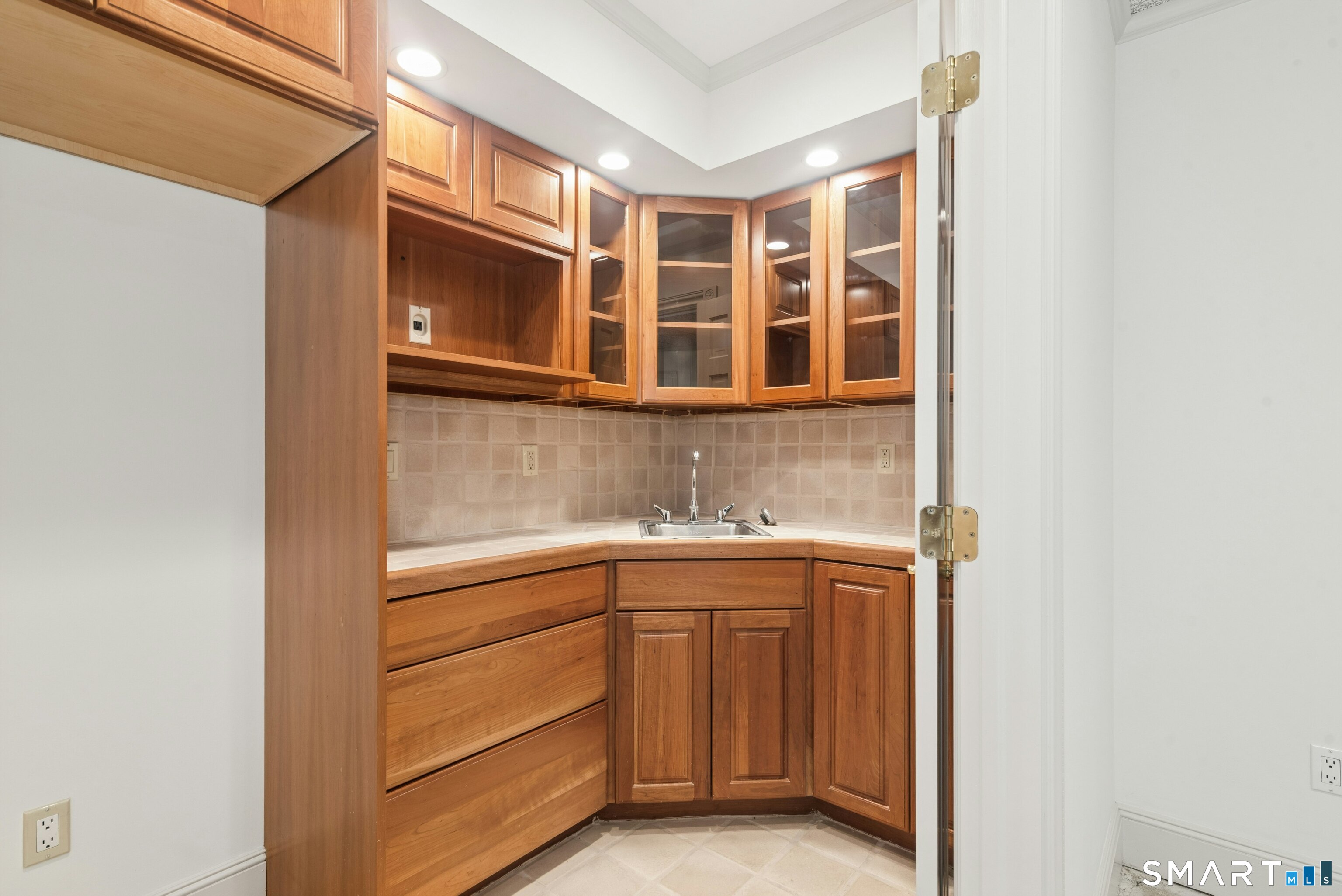 260 Umpawaug Road Property Photo 31