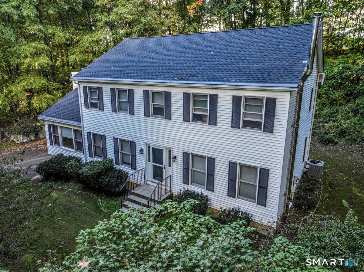 17 Norton Lane Property Photo 1
