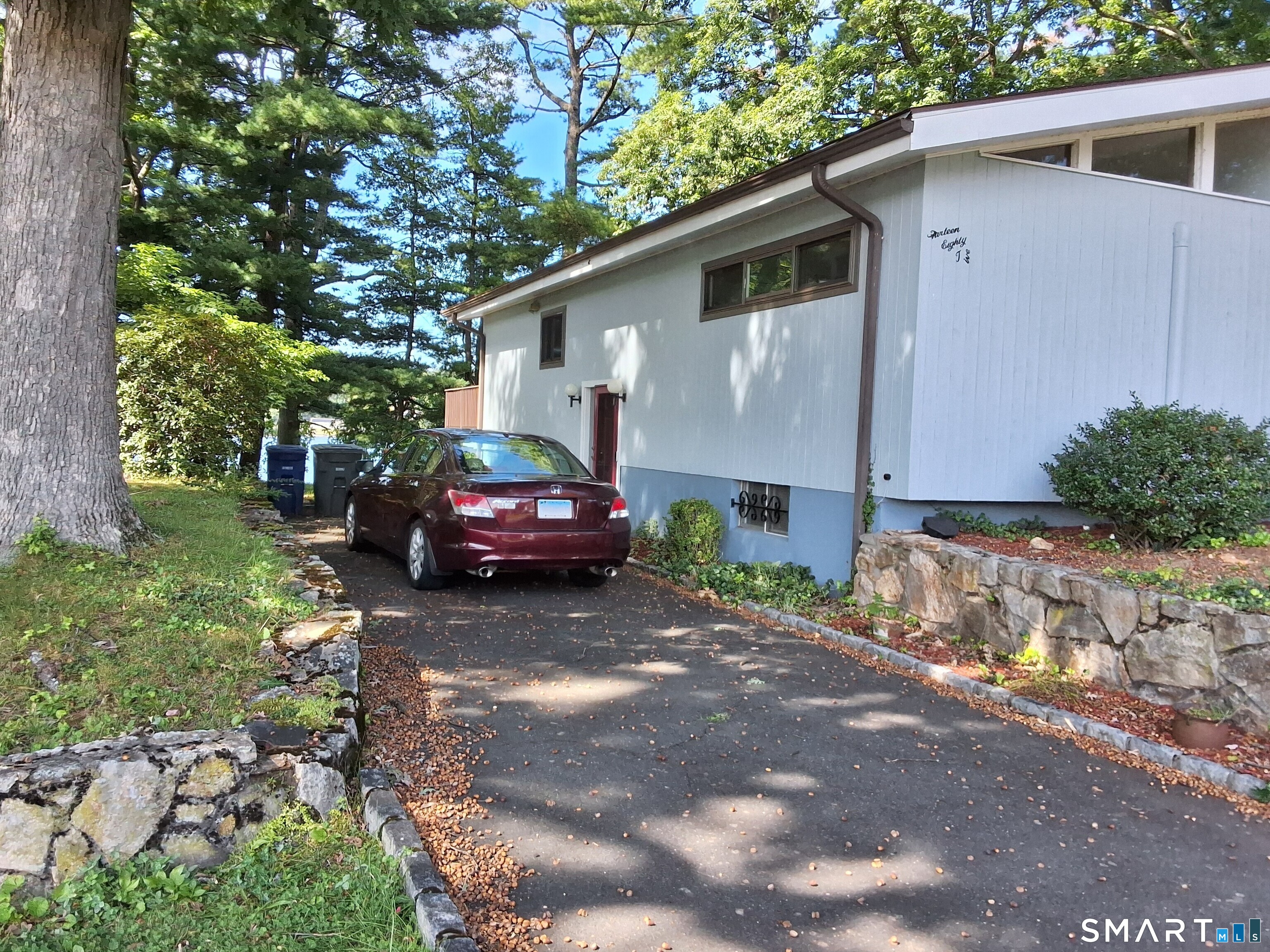 1385 Chopsey Hill Road Property Photo 1