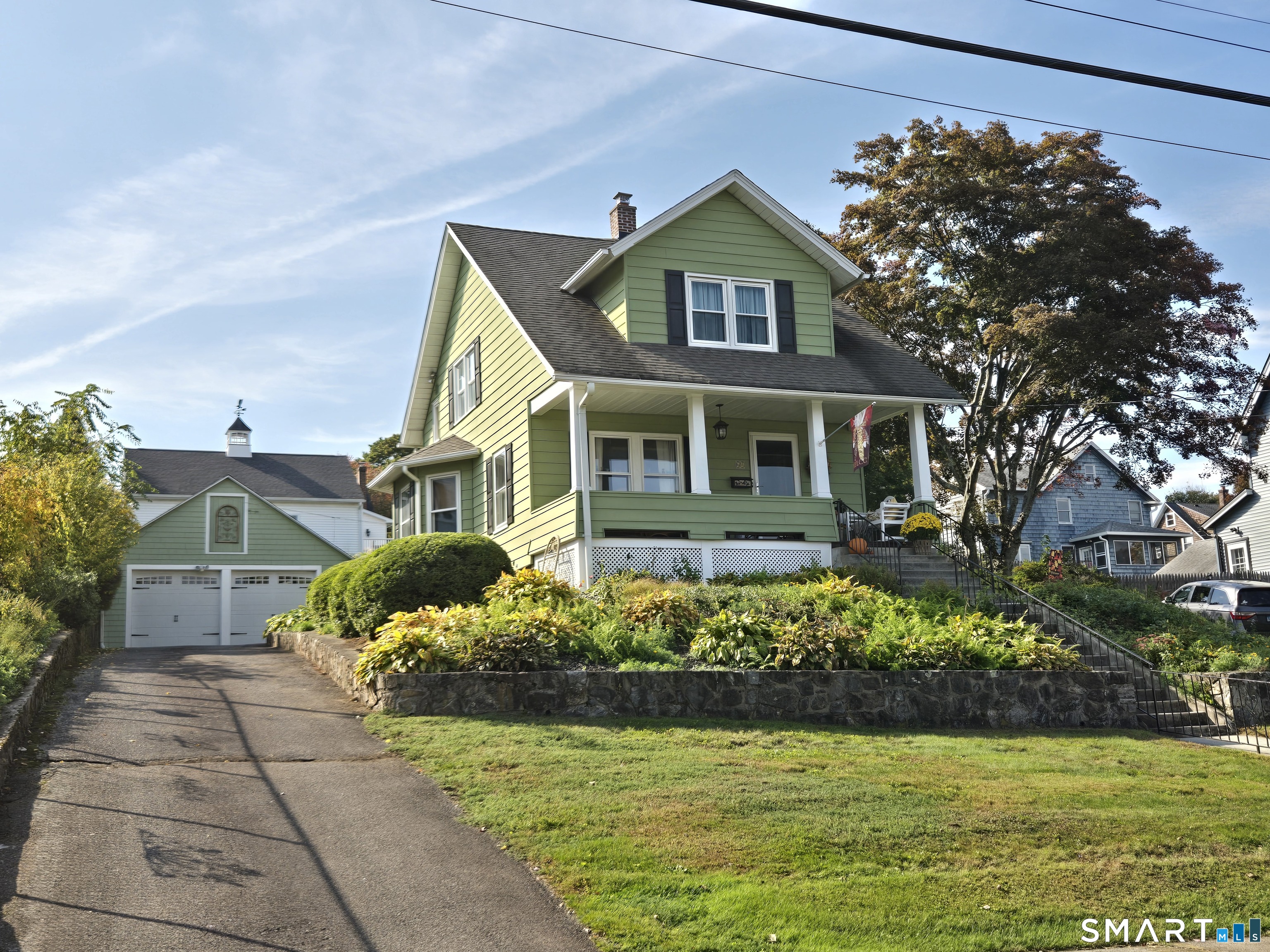 64 May Avenue Property Photo 2