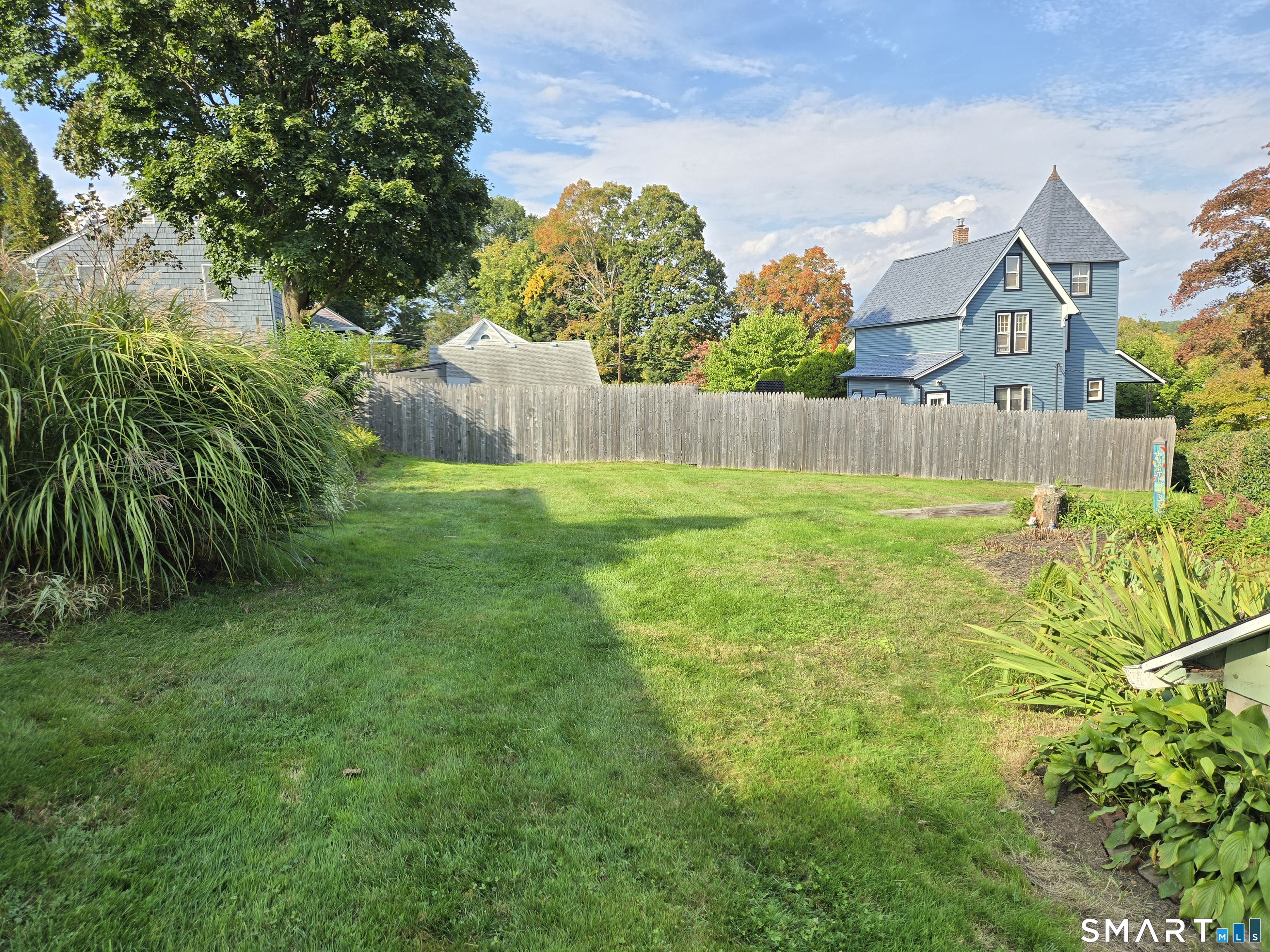64 May Avenue Property Photo 9