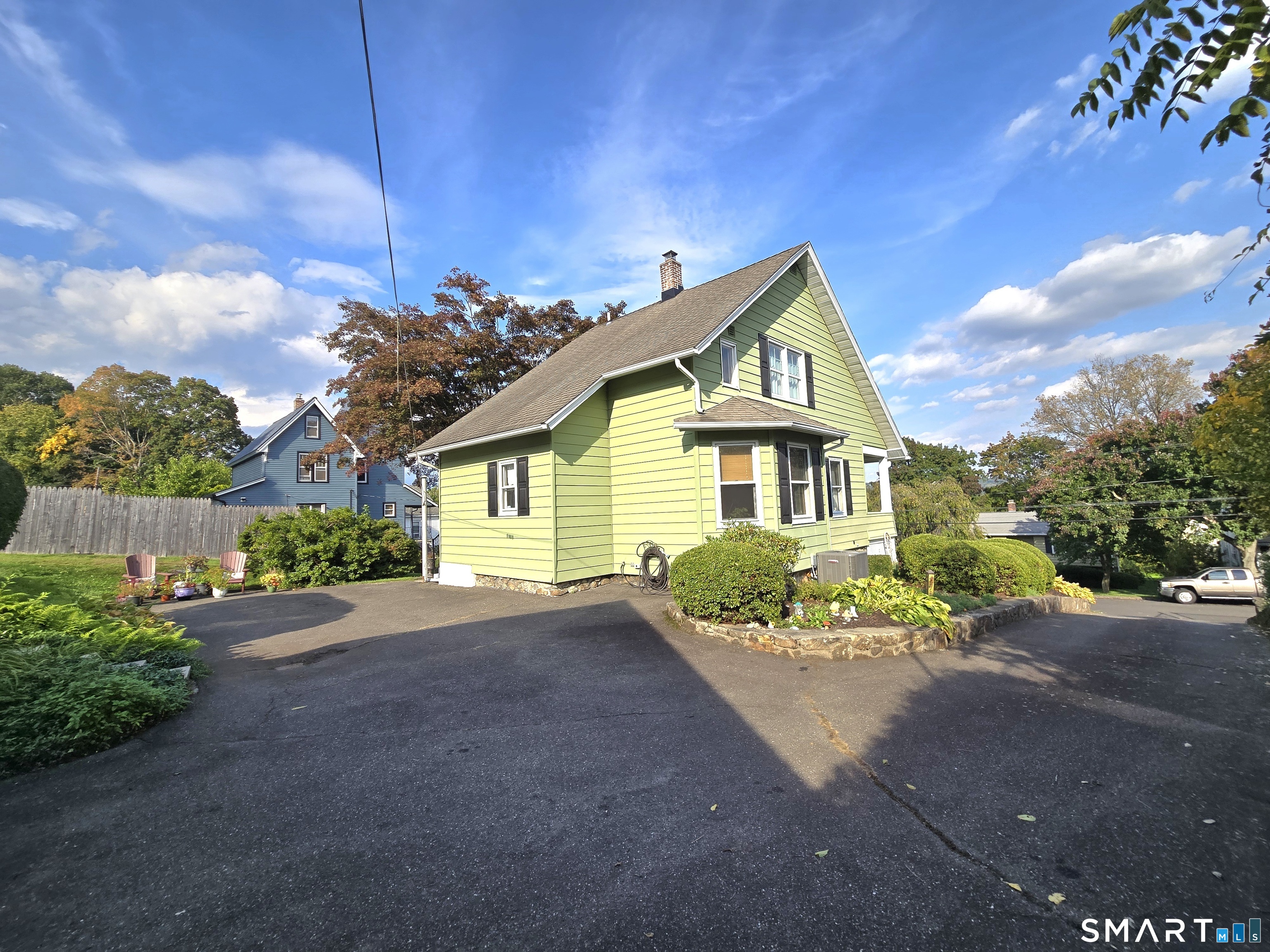 64 May Avenue Property Photo 16