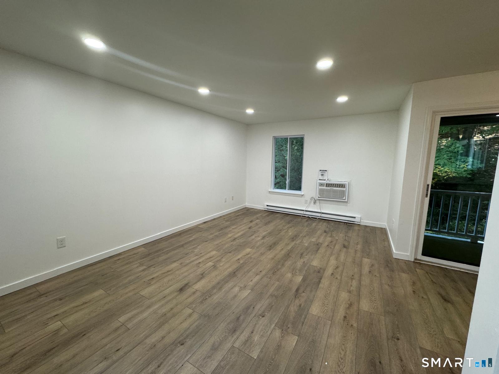 66 Nashville J Road Property Photo 2
